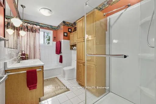 190 Ingham Road, #8