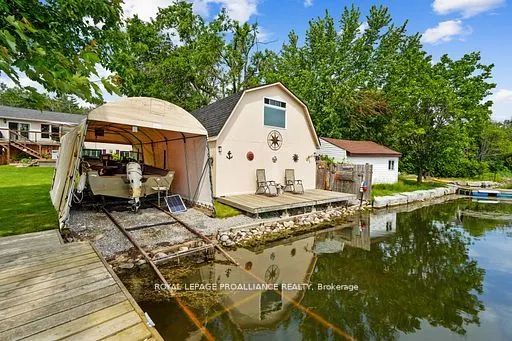 190 Ingham Road, #8