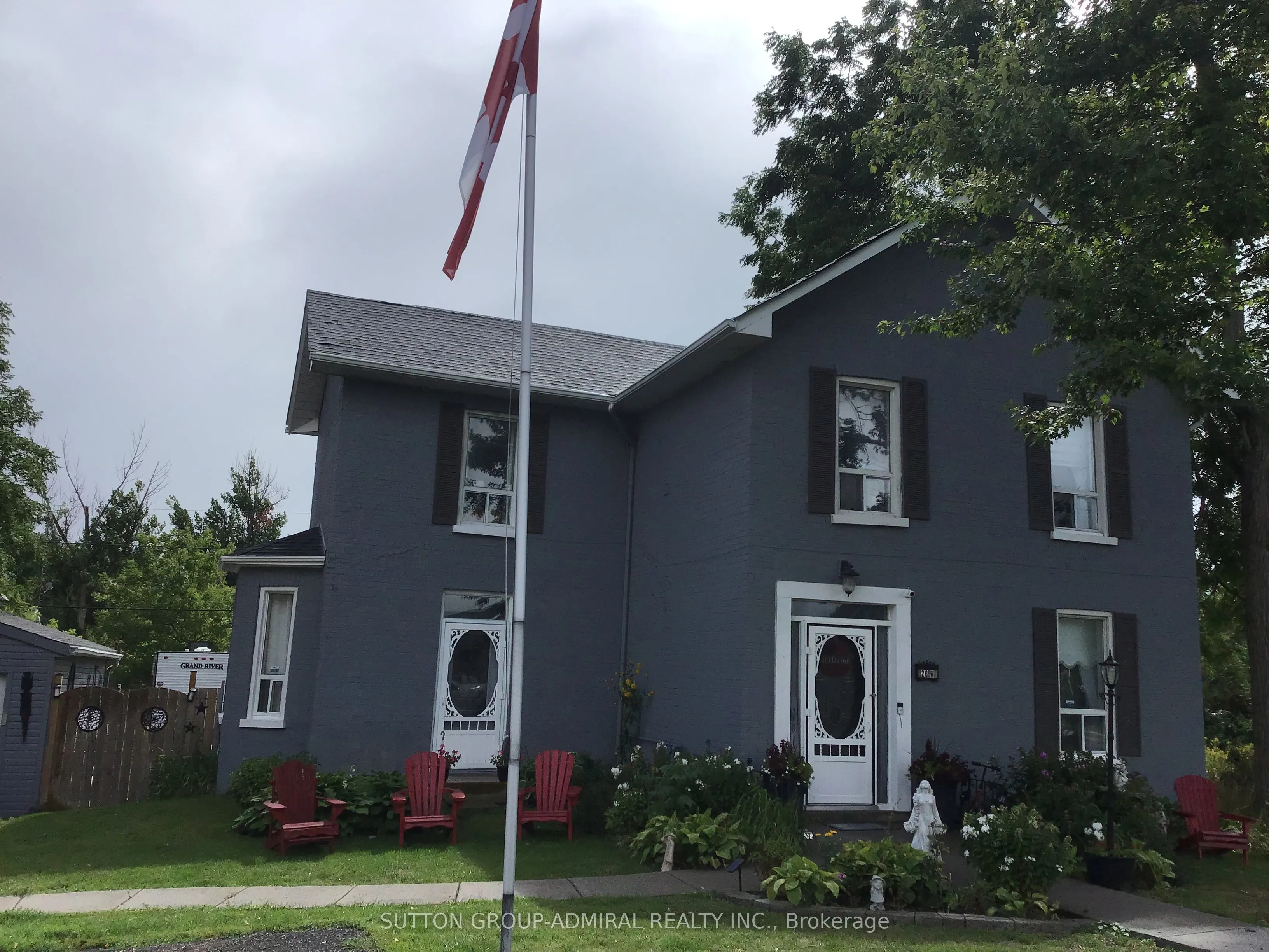 20 King Street W