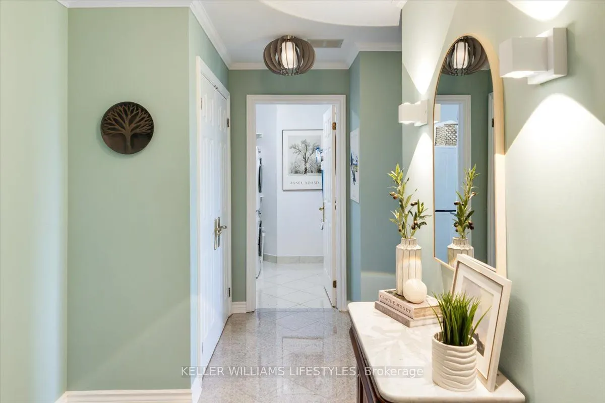 19 King Street, #1202