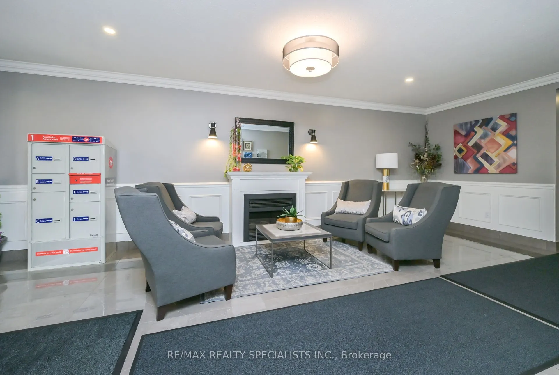 60 Wyndham Street S, #505