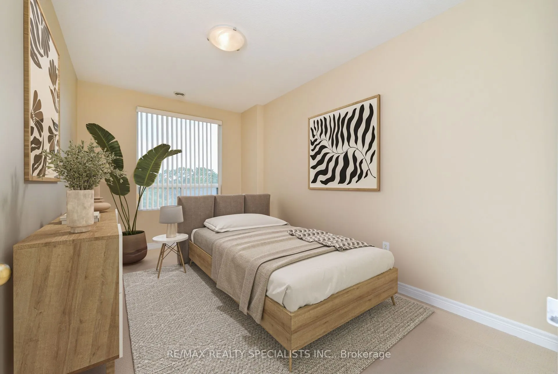 60 Wyndham Street S, #505