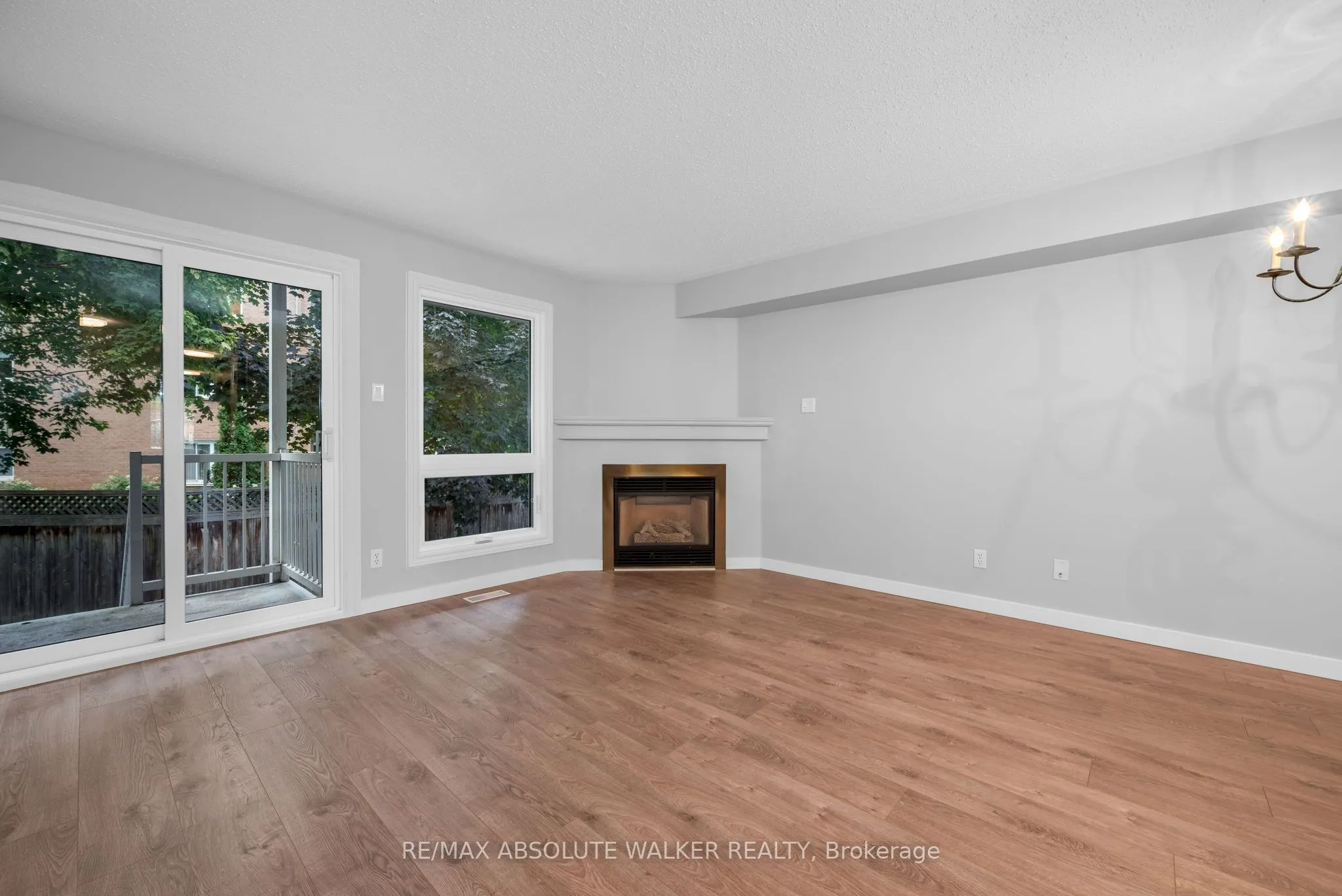 1673 Locksley Lane, #8