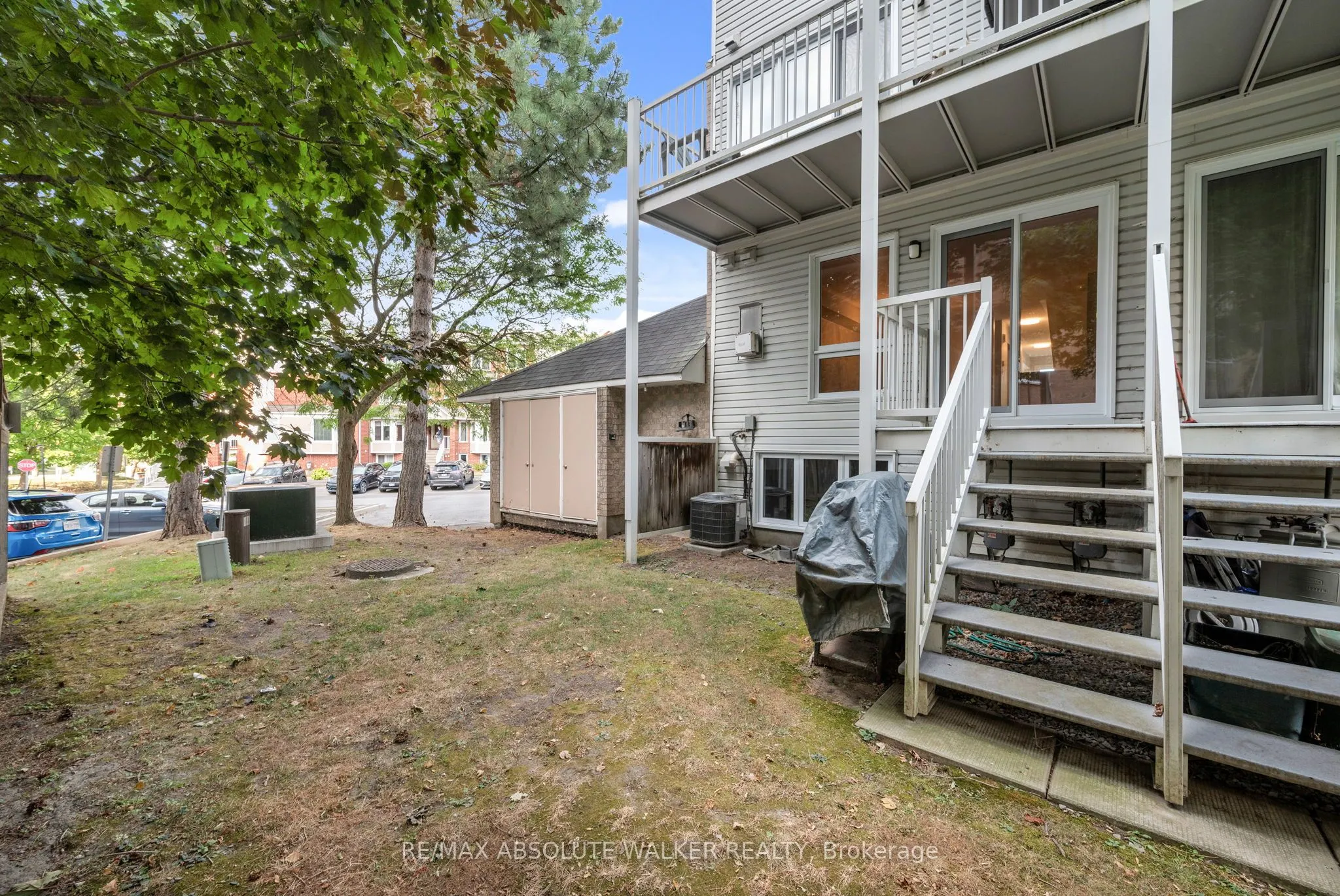 1673 Locksley Lane, #8