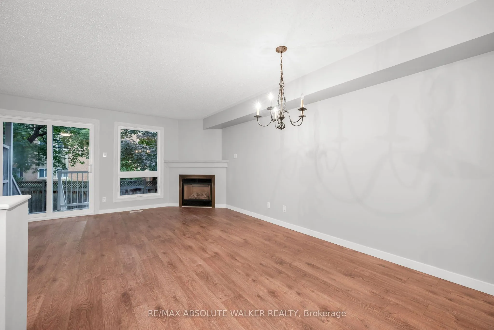 1673 Locksley Lane, #8