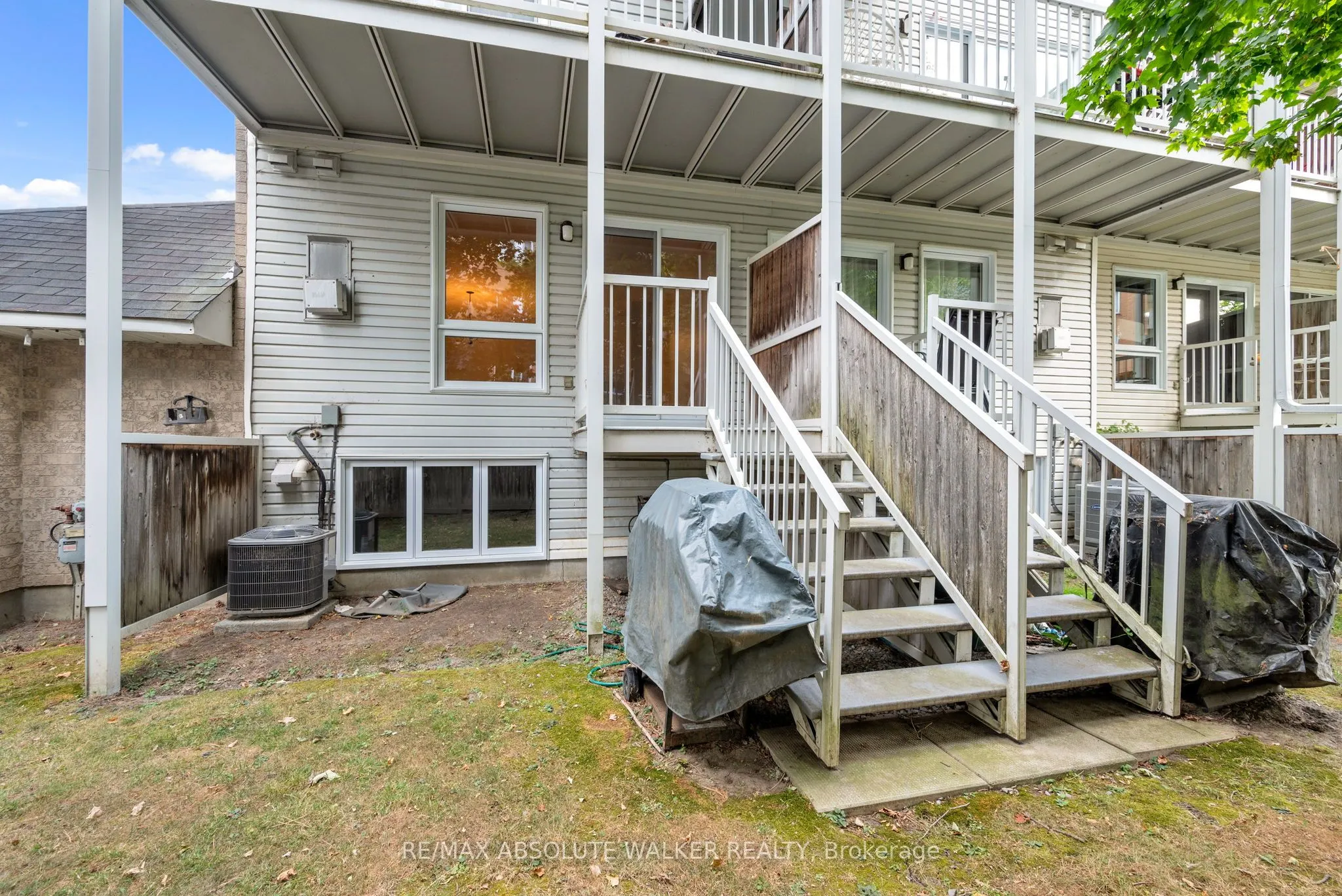 1673 Locksley Lane, #8