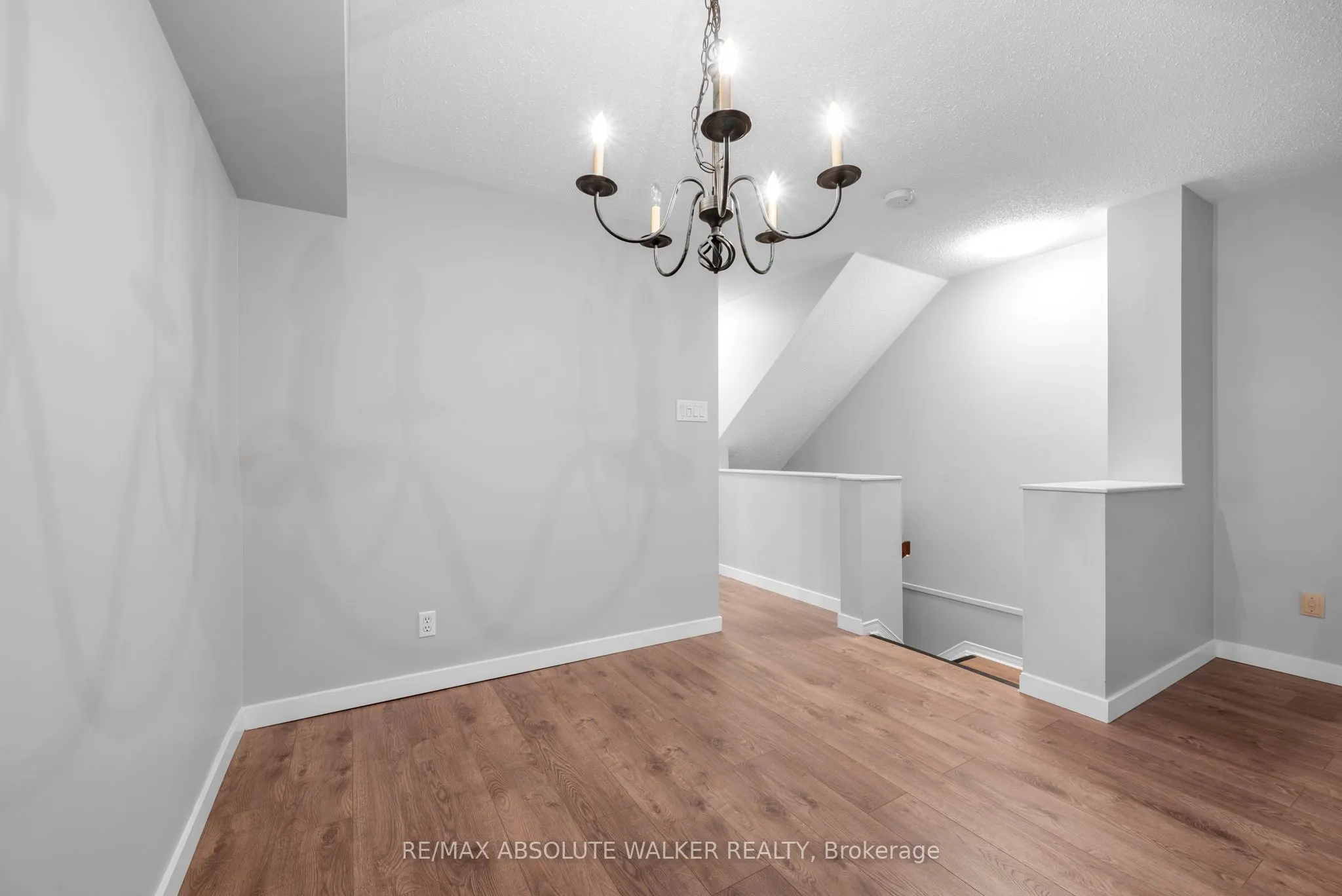 1673 Locksley Lane, #8
