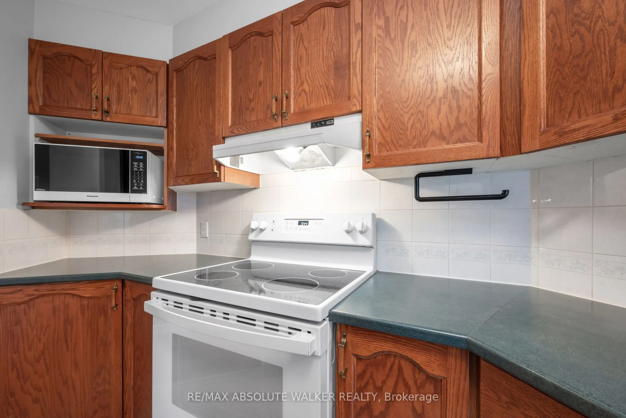 1673 Locksley Lane, #8