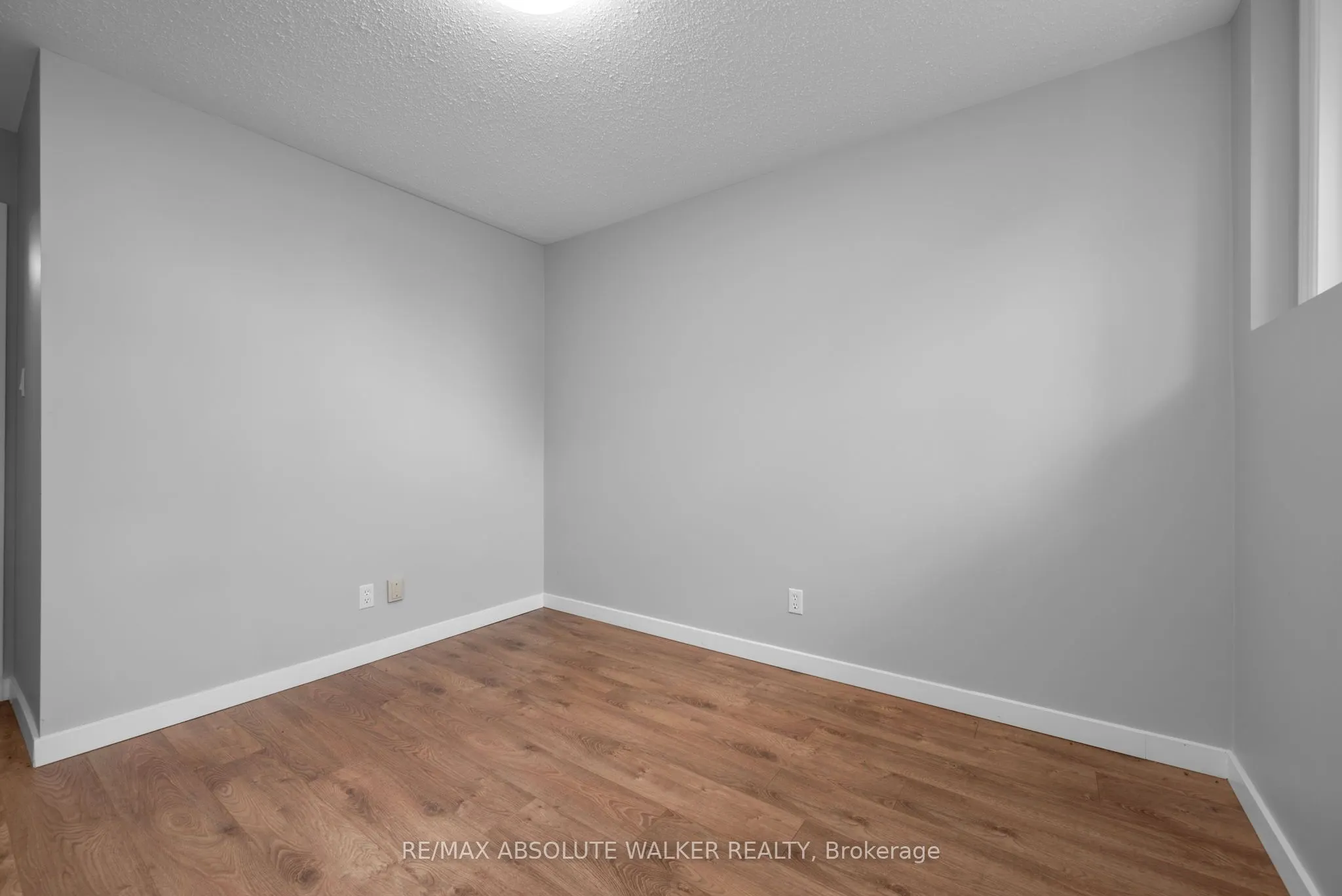 1673 Locksley Lane, #8
