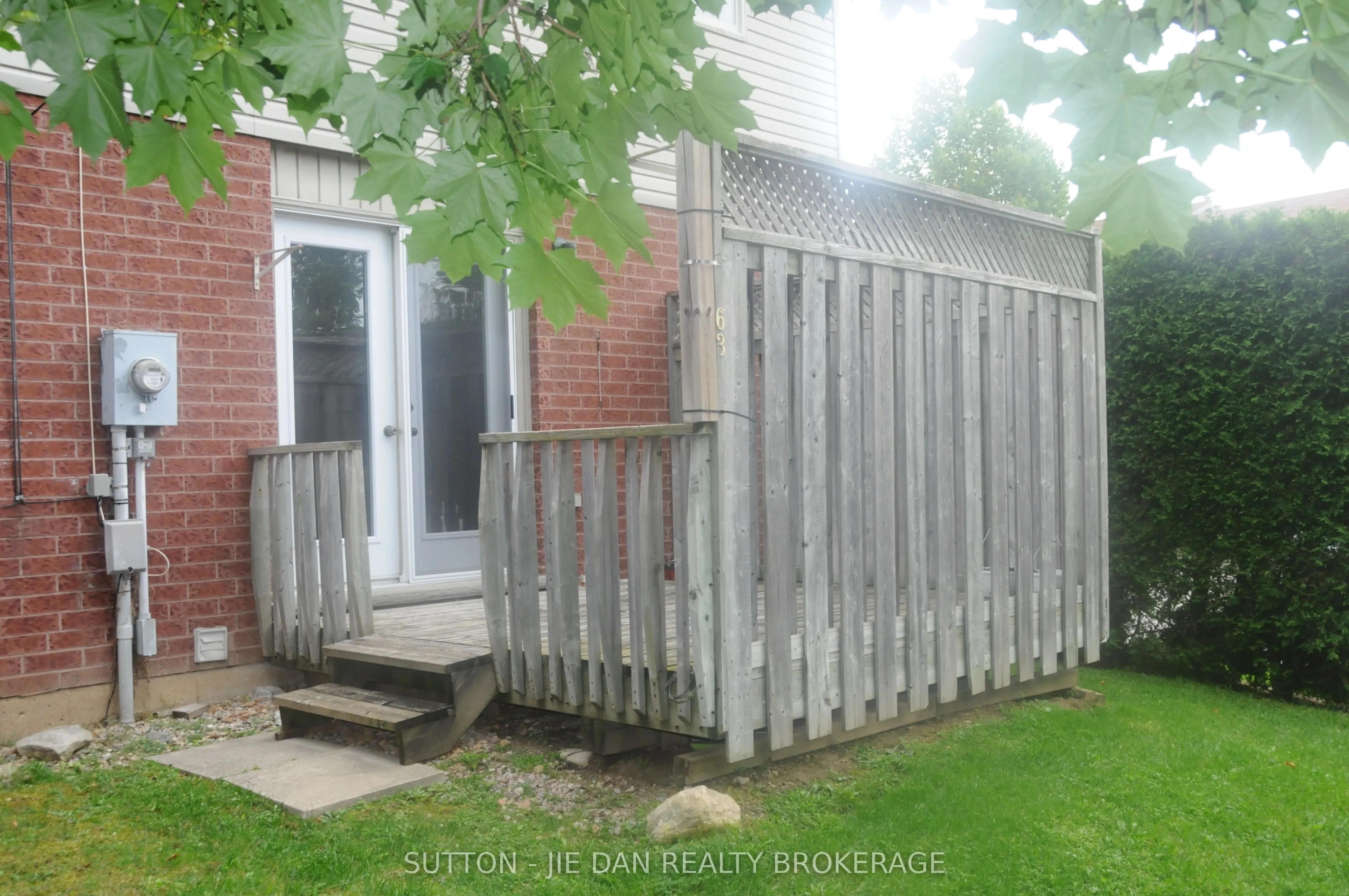 70 CHAPMAN Court, #63