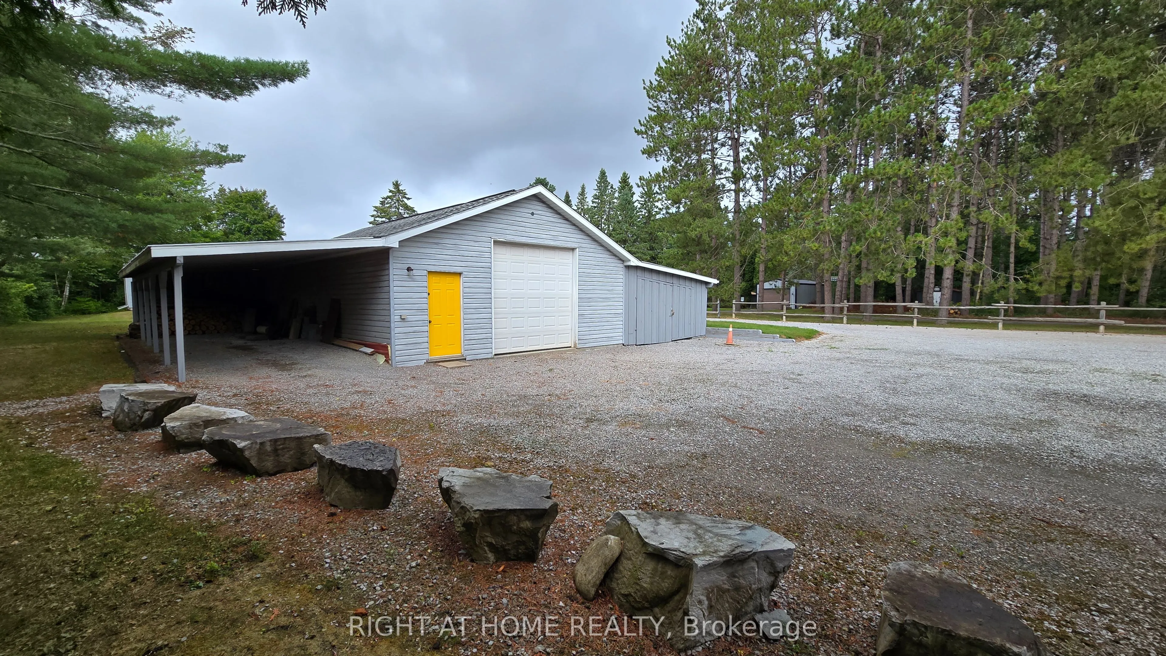 31 Portage Road