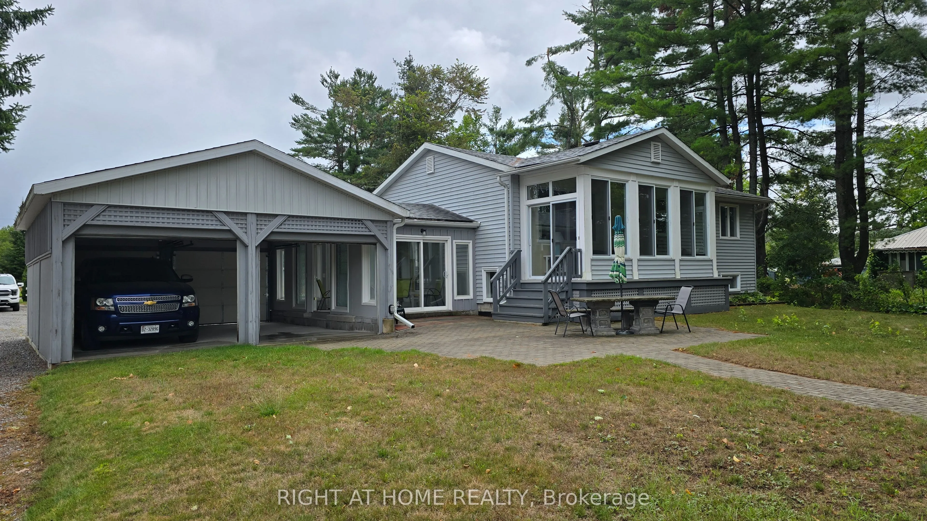 31 Portage Road