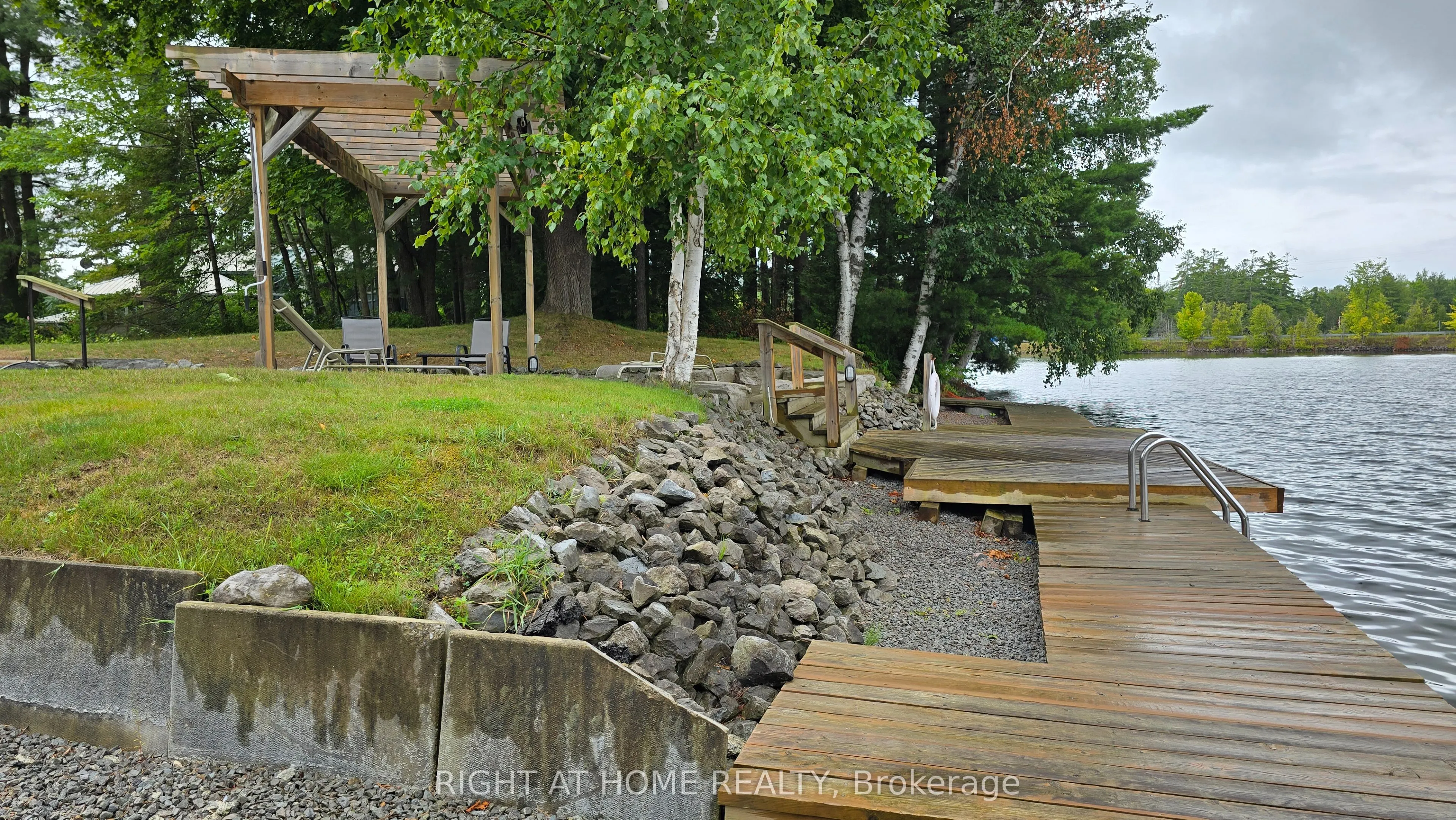 31 Portage Road