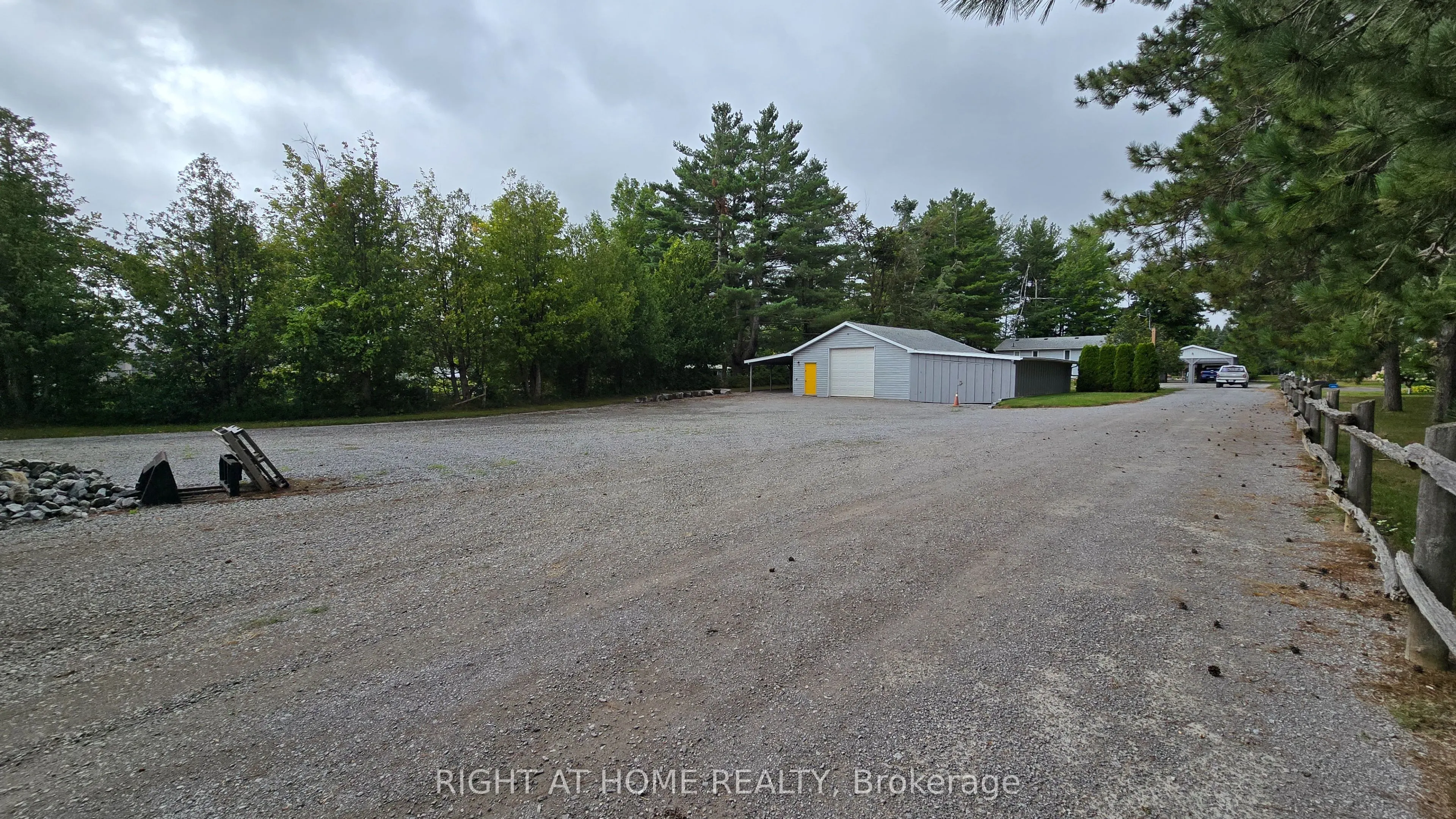 31 Portage Road