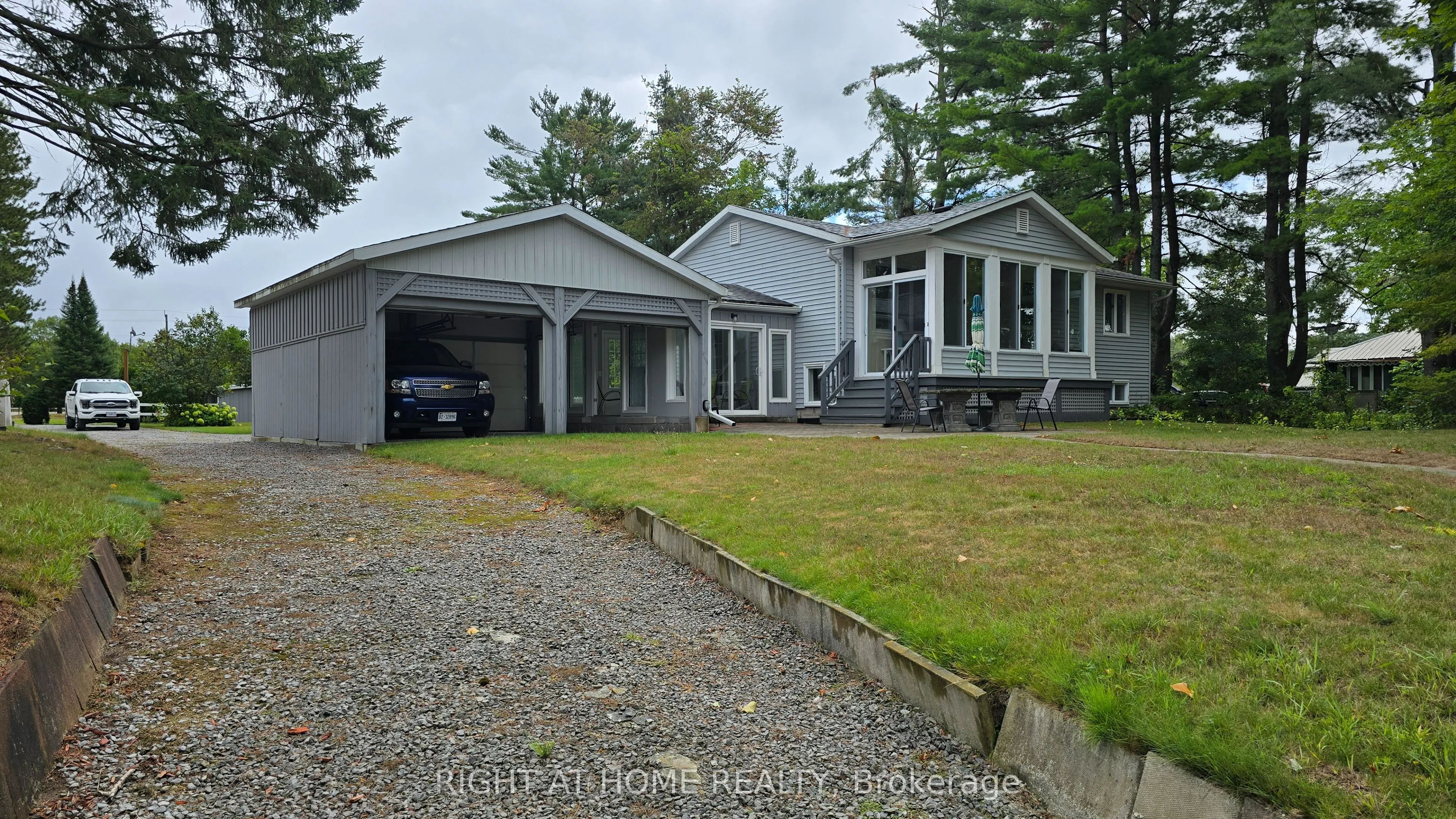 31 Portage Road