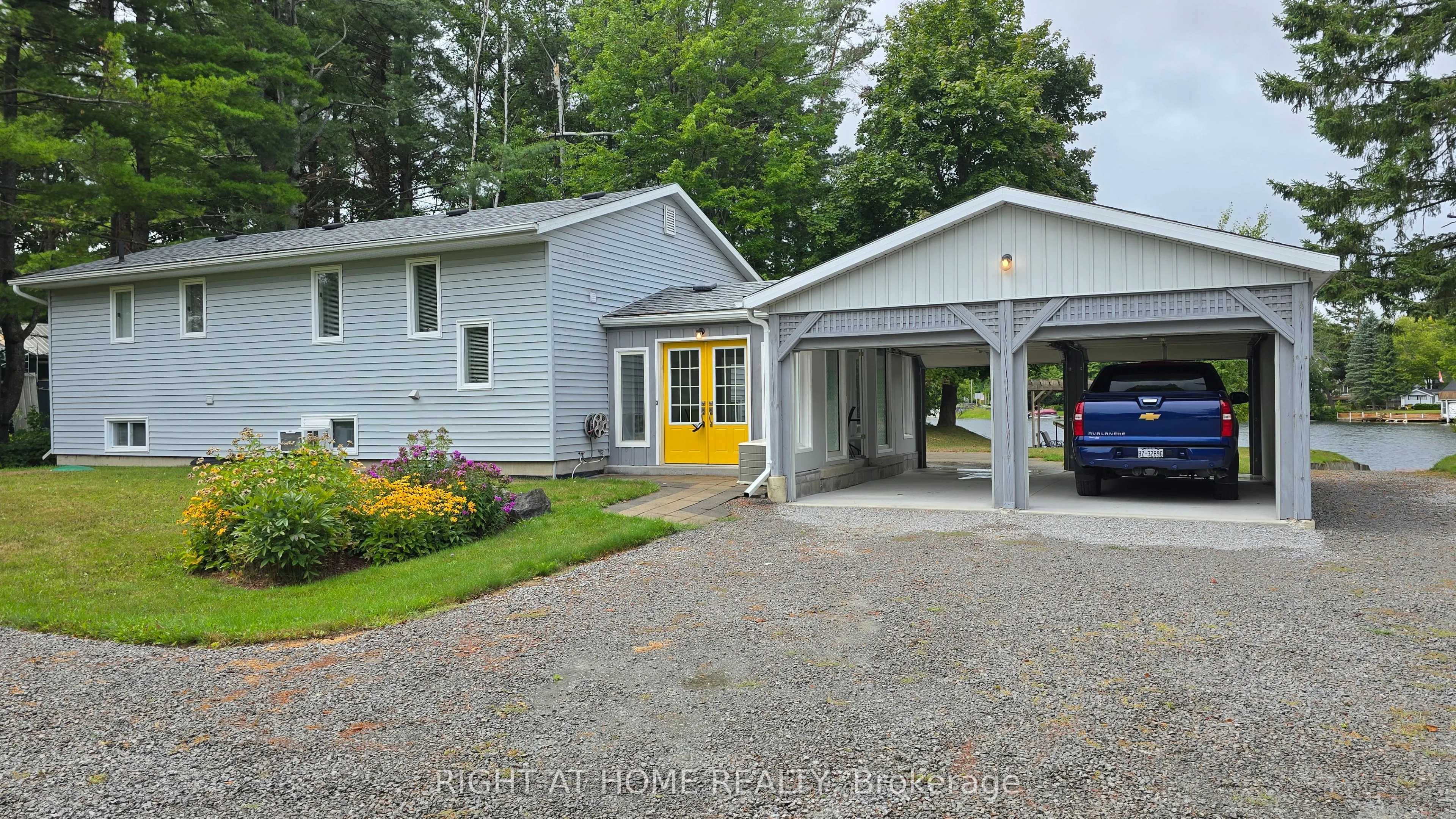 31 Portage Road