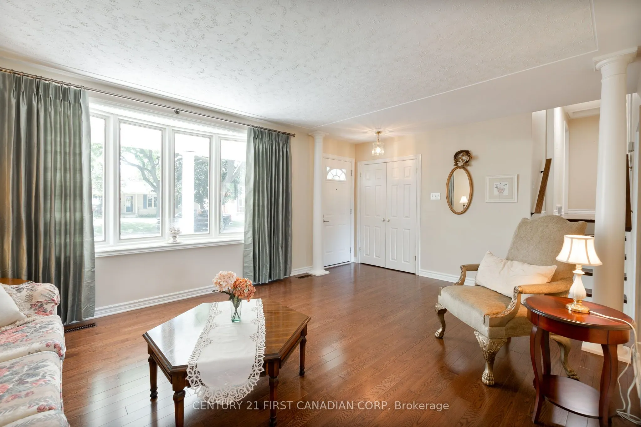 135 Downing Crescent