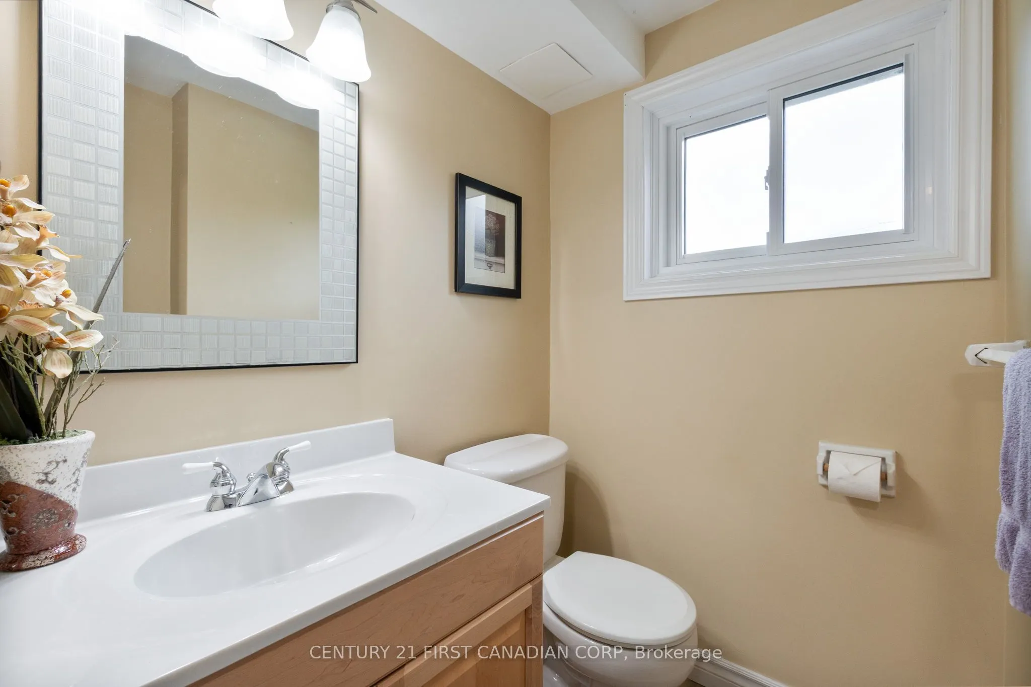 135 Downing Crescent