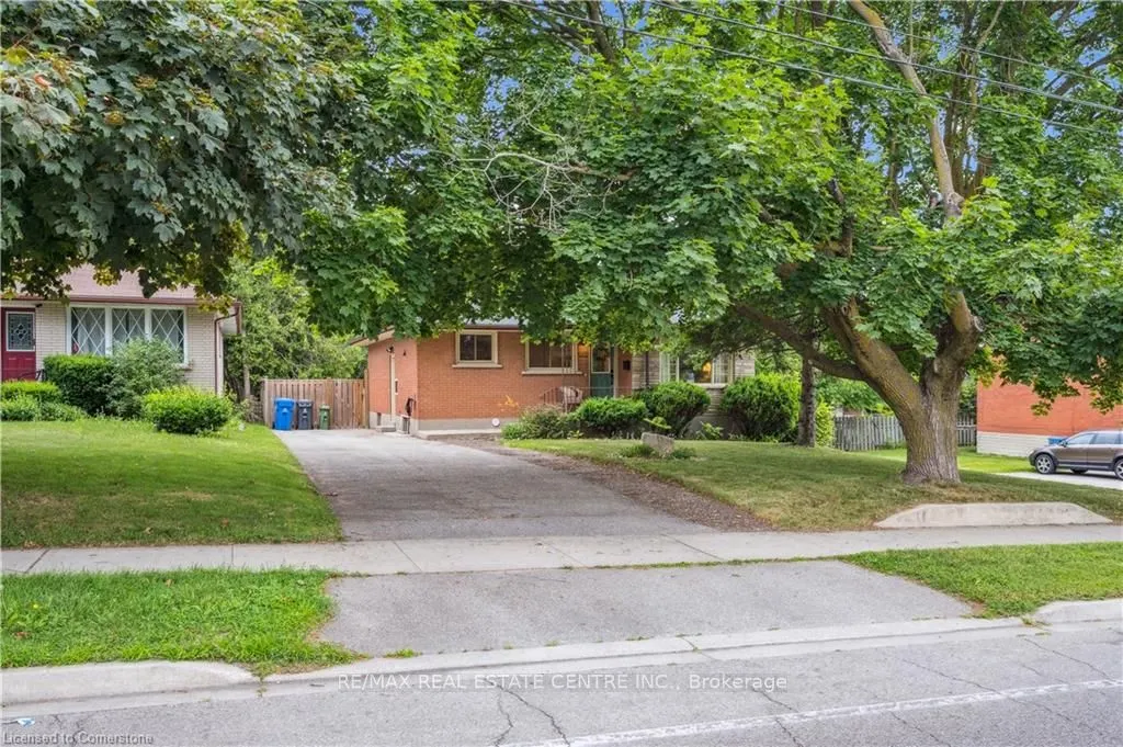 456 Speedvale Avenue E, #Main