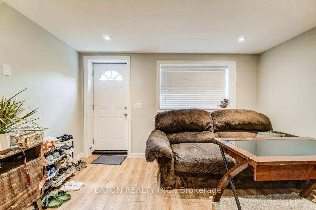 85 Winter Avenue