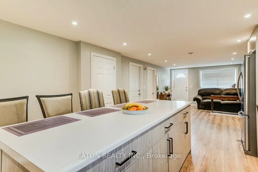 85 Winter Avenue