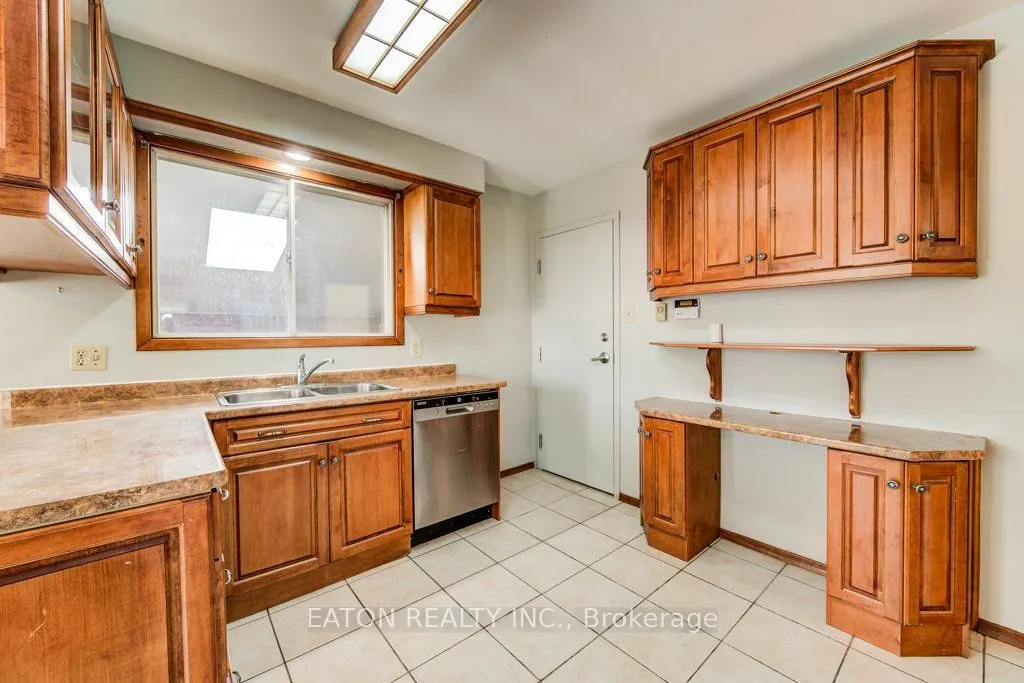 85 Winter Avenue