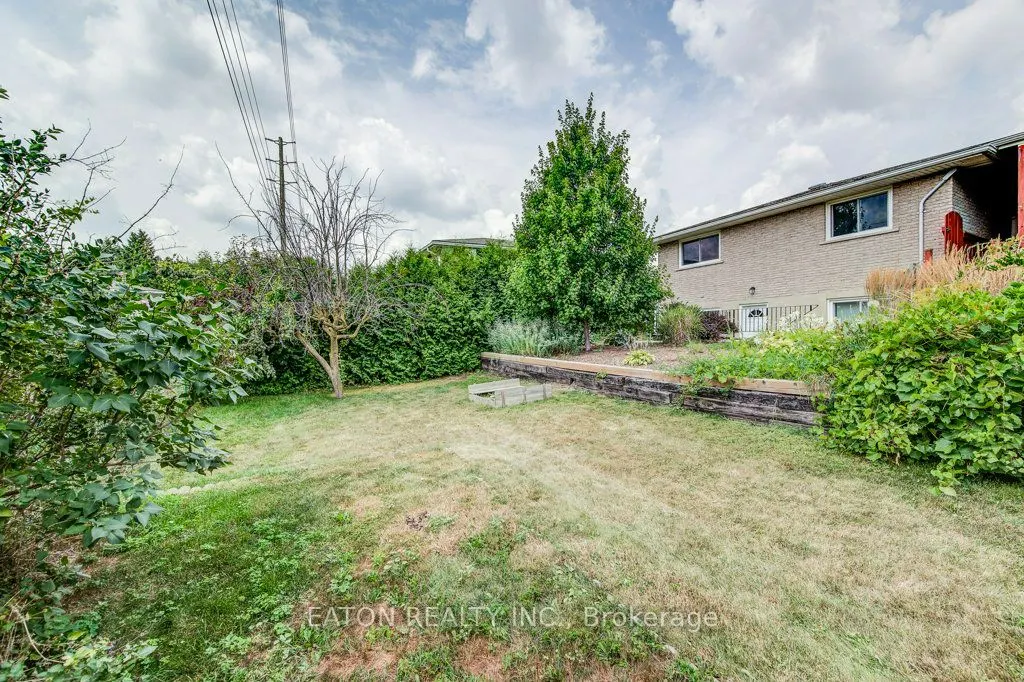 85 Winter Avenue