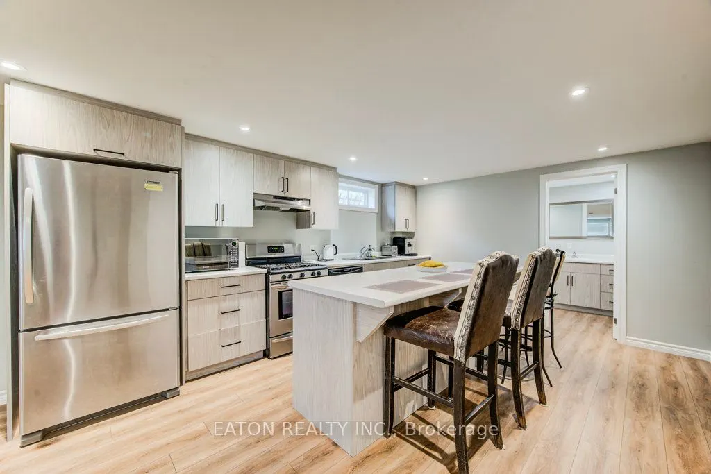 85 Winter Avenue
