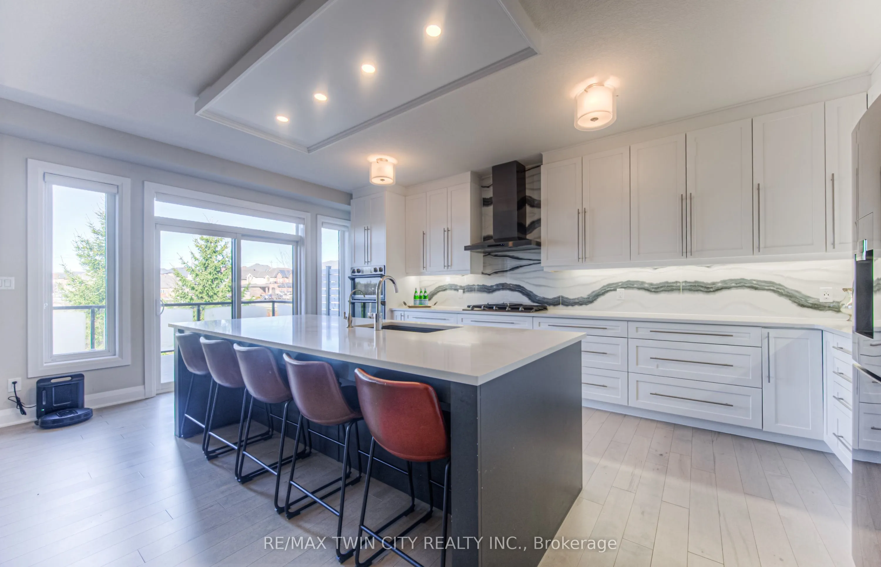 904 Thomas Pedder Court