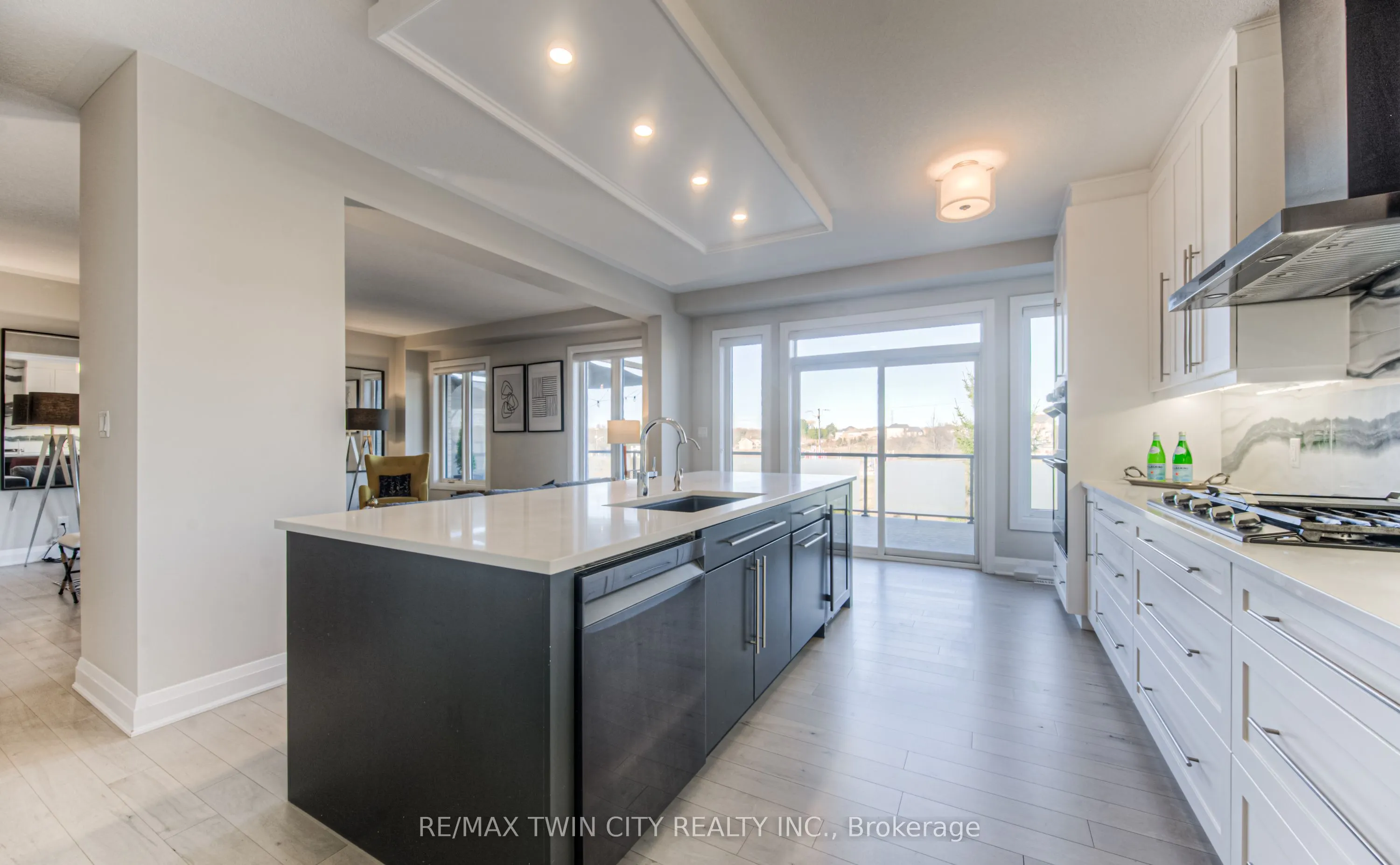 904 Thomas Pedder Court
