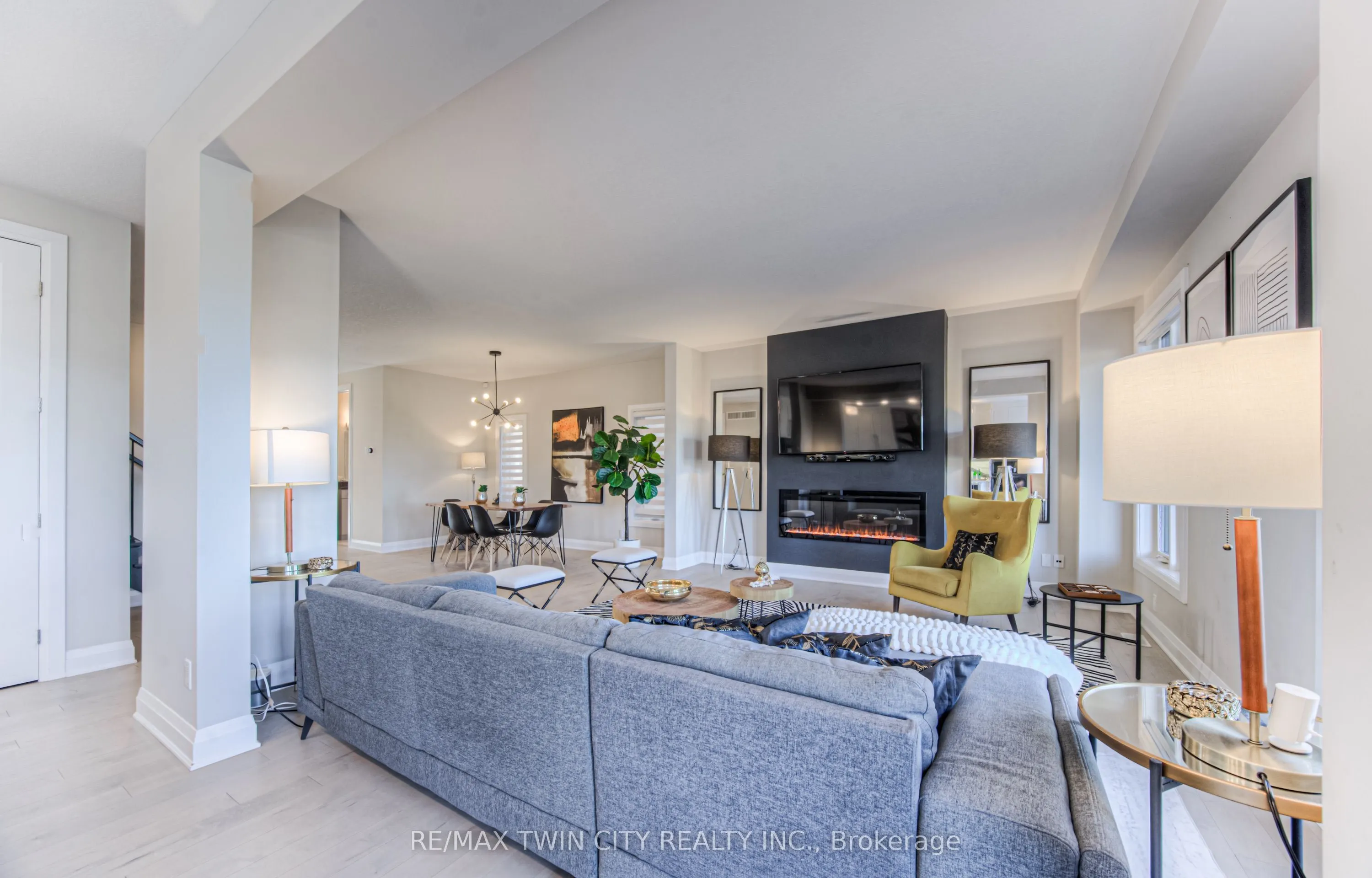 904 Thomas Pedder Court
