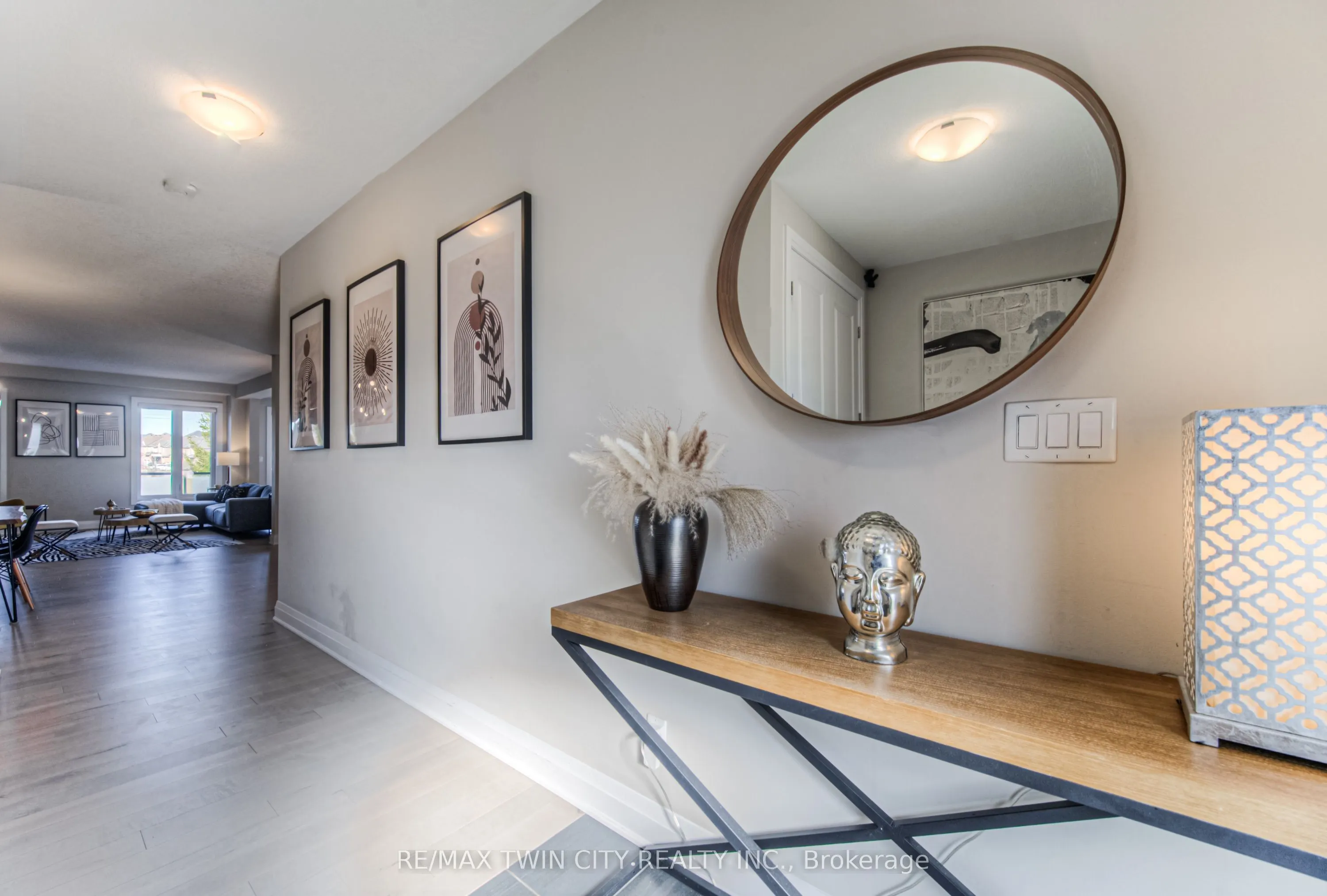 904 Thomas Pedder Court