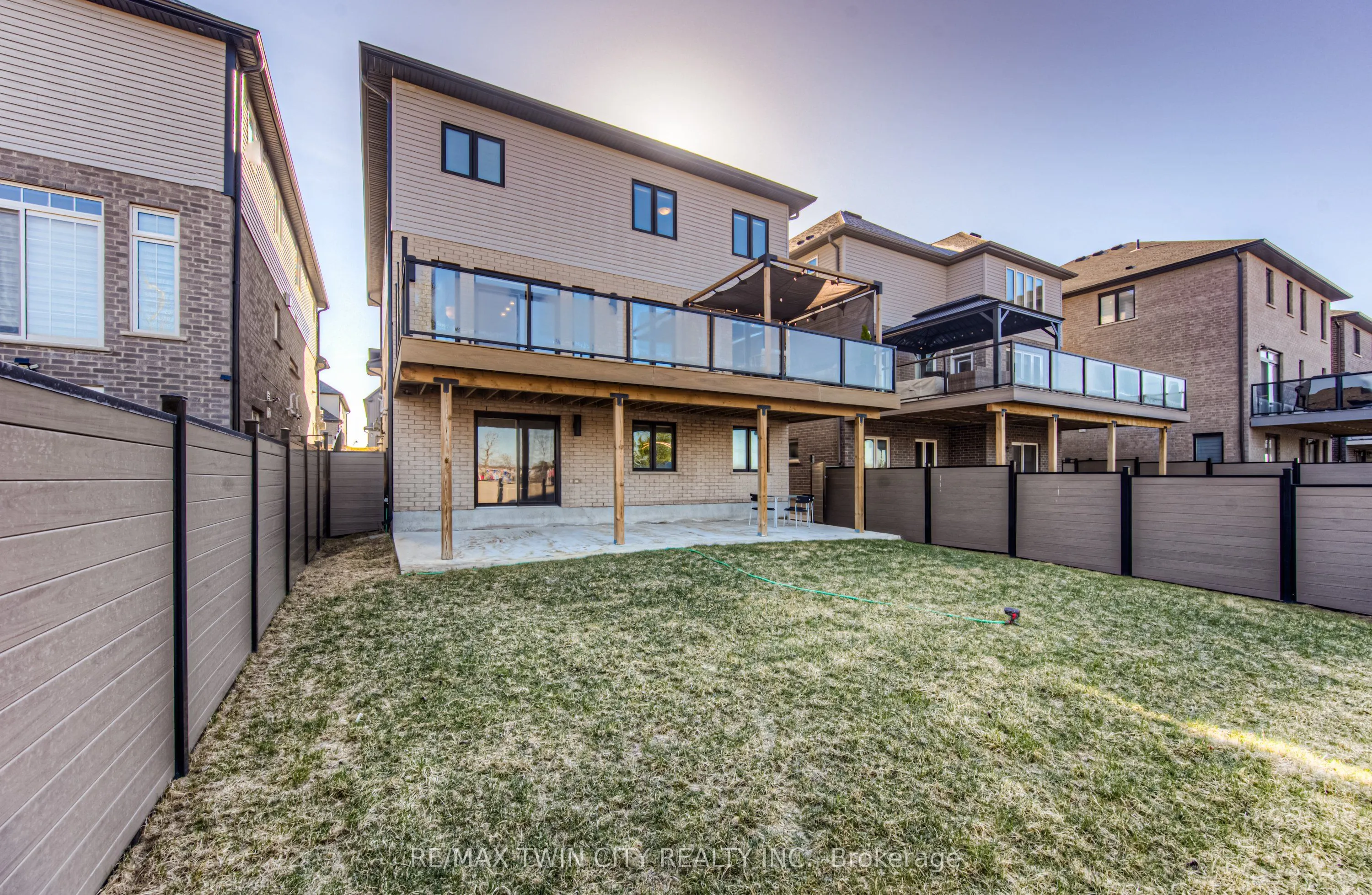 904 Thomas Pedder Court