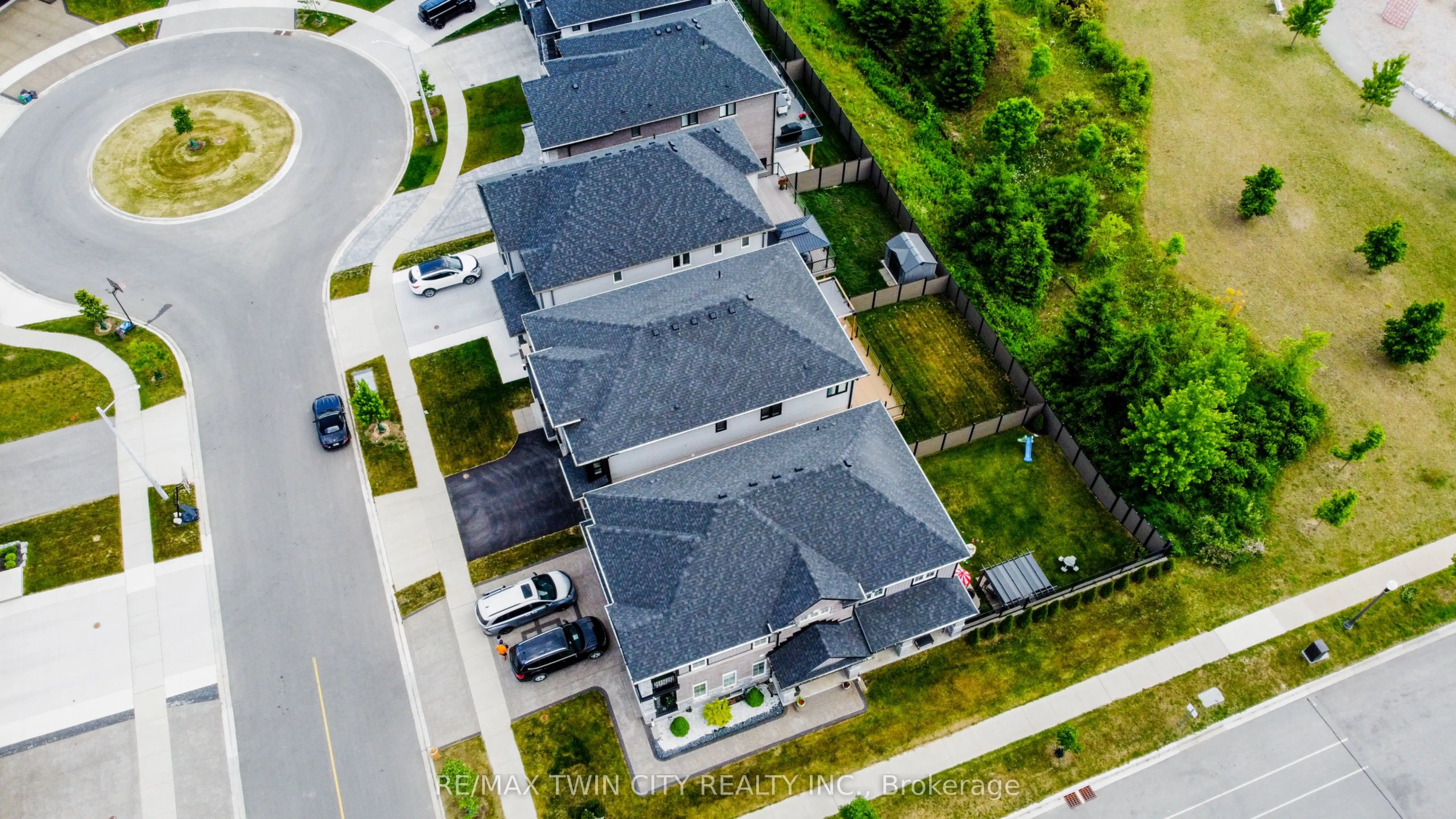 904 Thomas Pedder Court