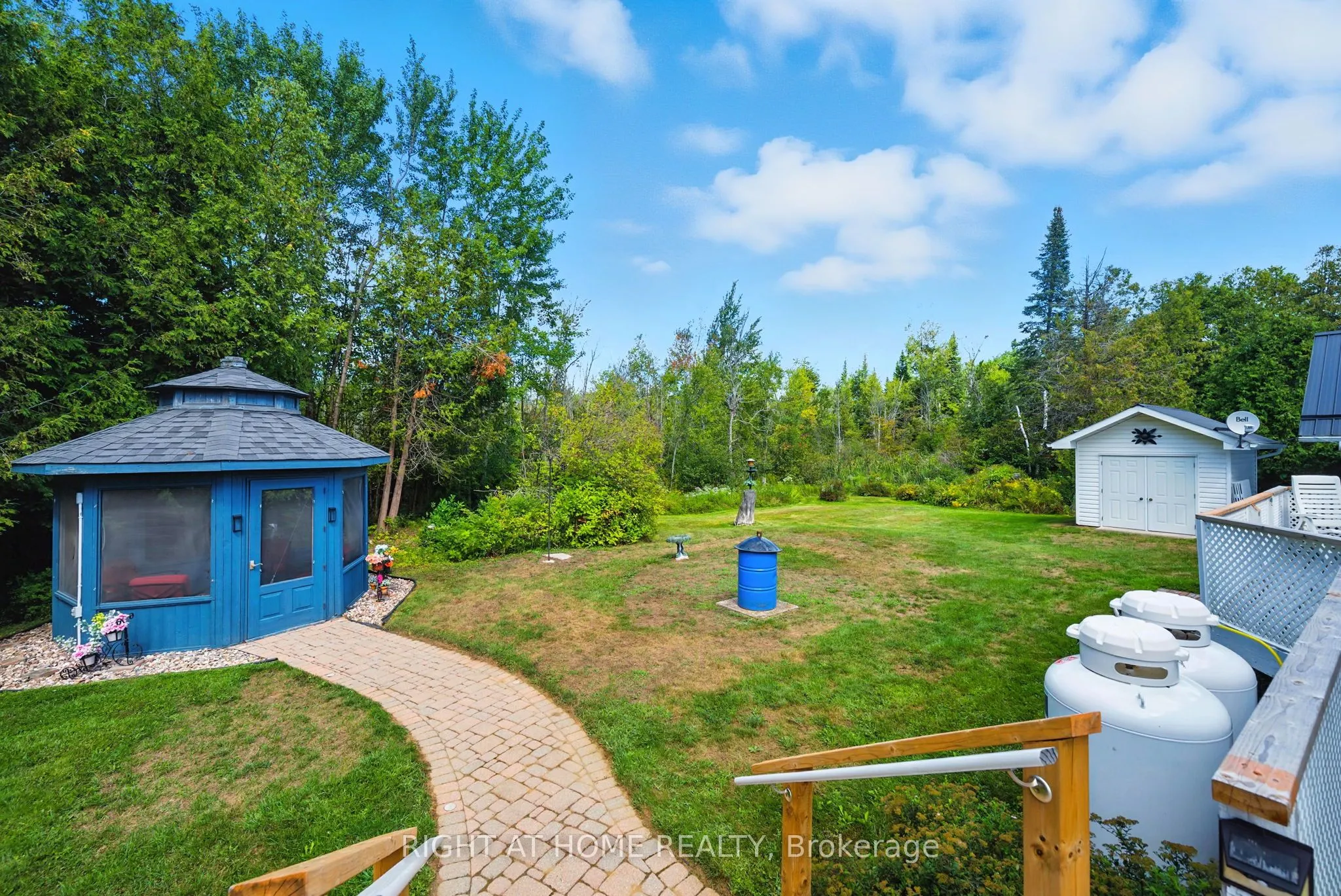 242 County Rd 48
