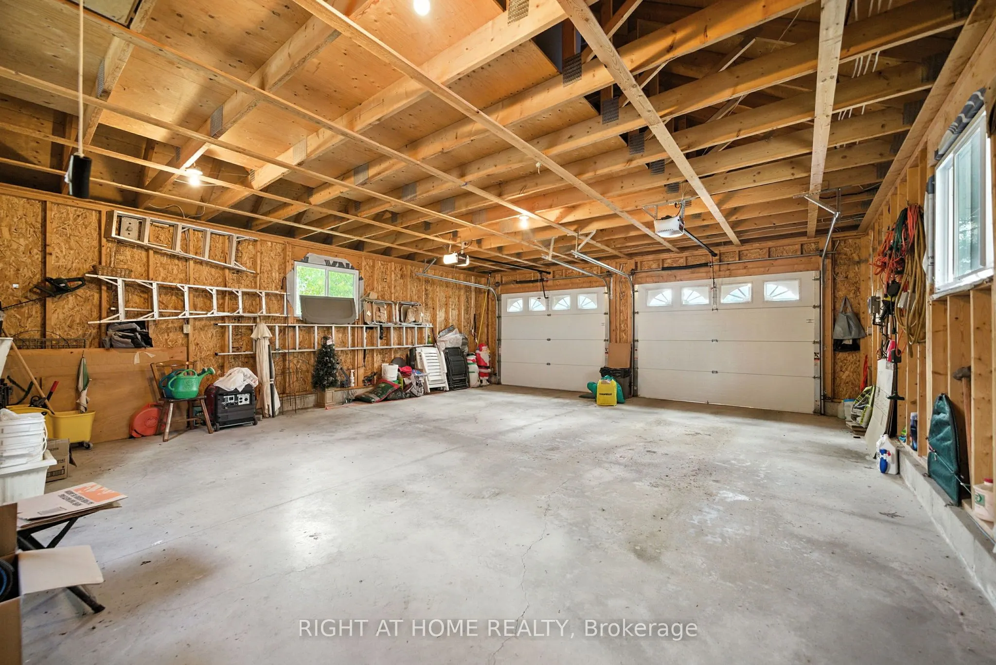 242 County Rd 48