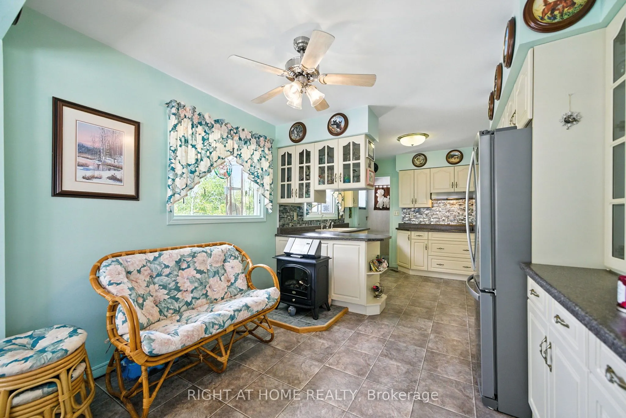 242 County Rd 48