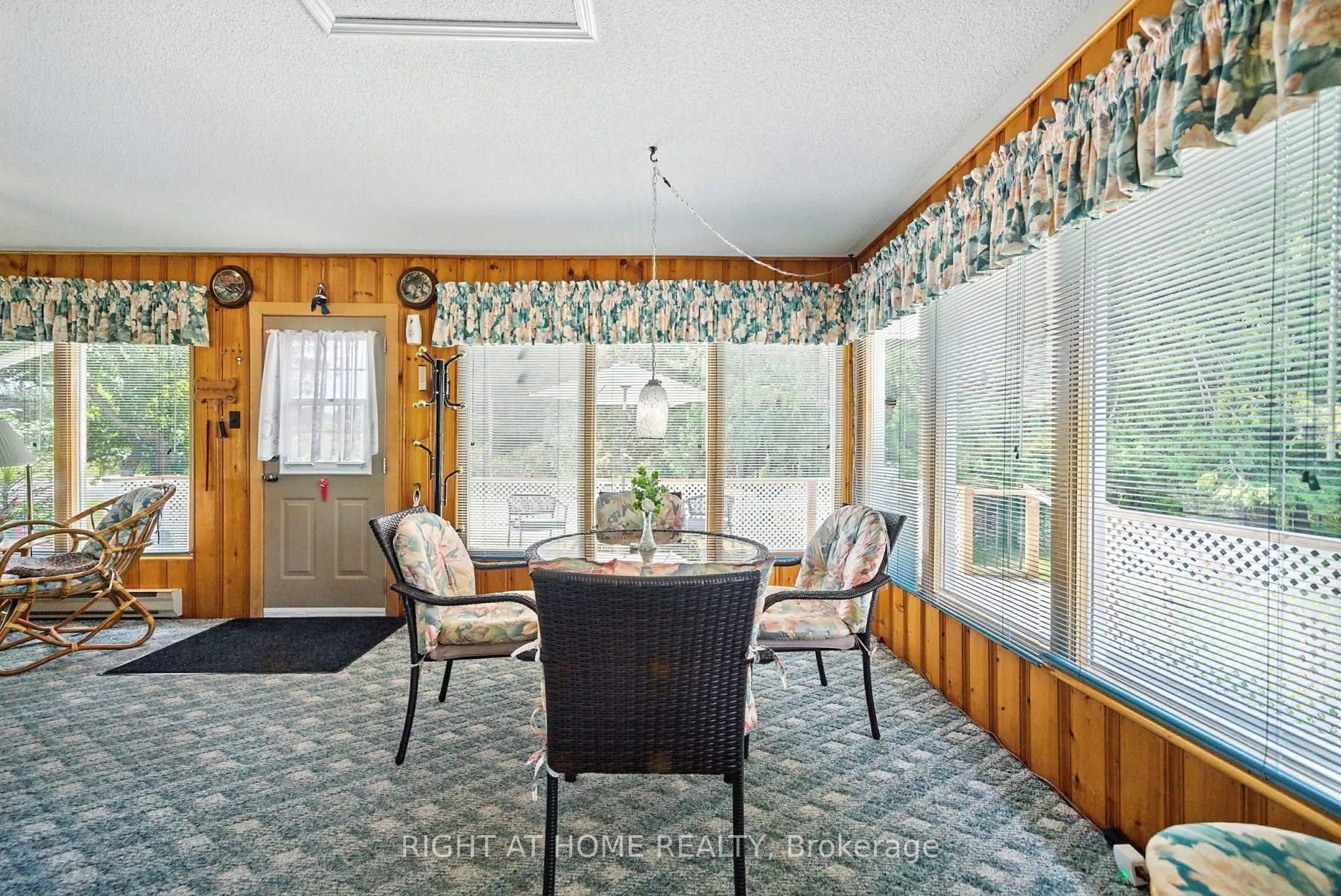 242 County Rd 48