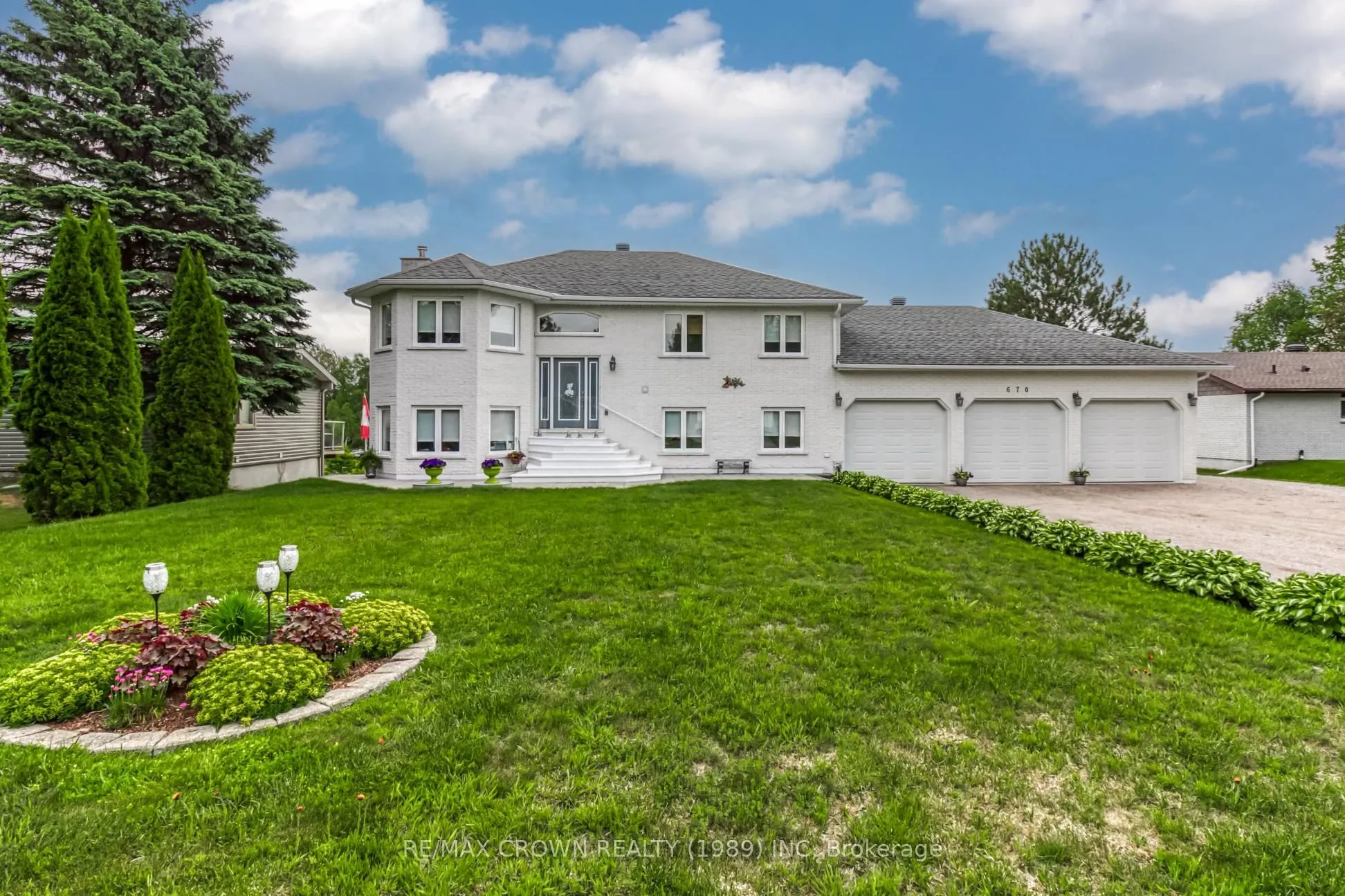 670 Delorme Road