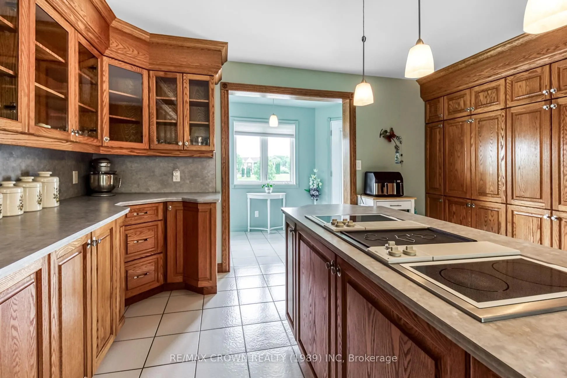 670 Delorme Road