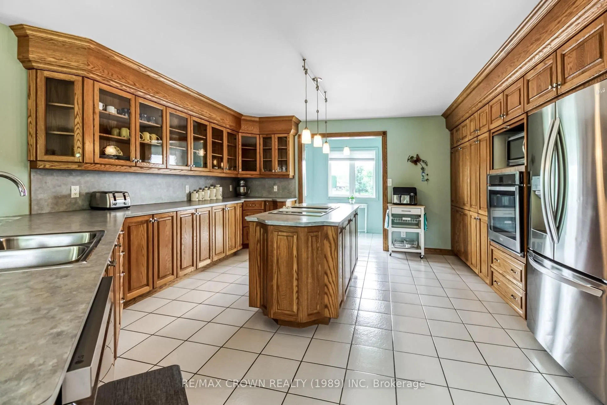670 Delorme Road