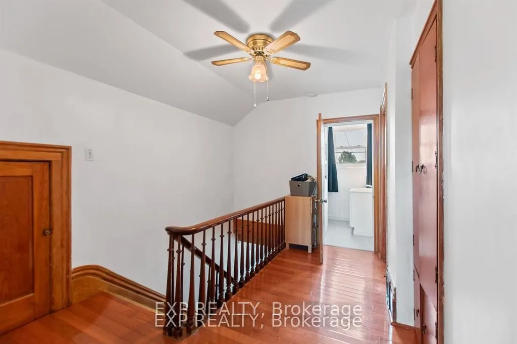 21 Lincoln Avenue