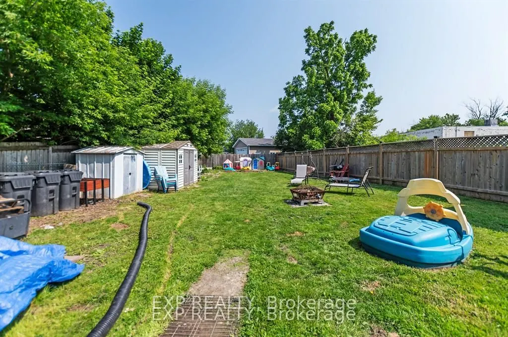 21 Lincoln Avenue