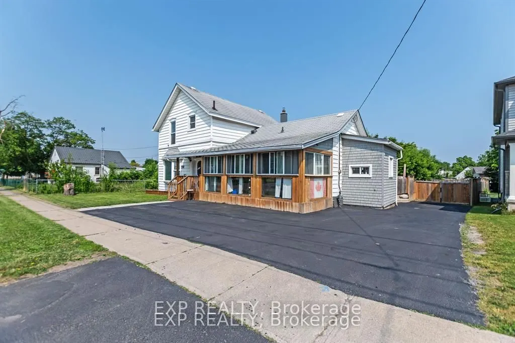 21 Lincoln Avenue