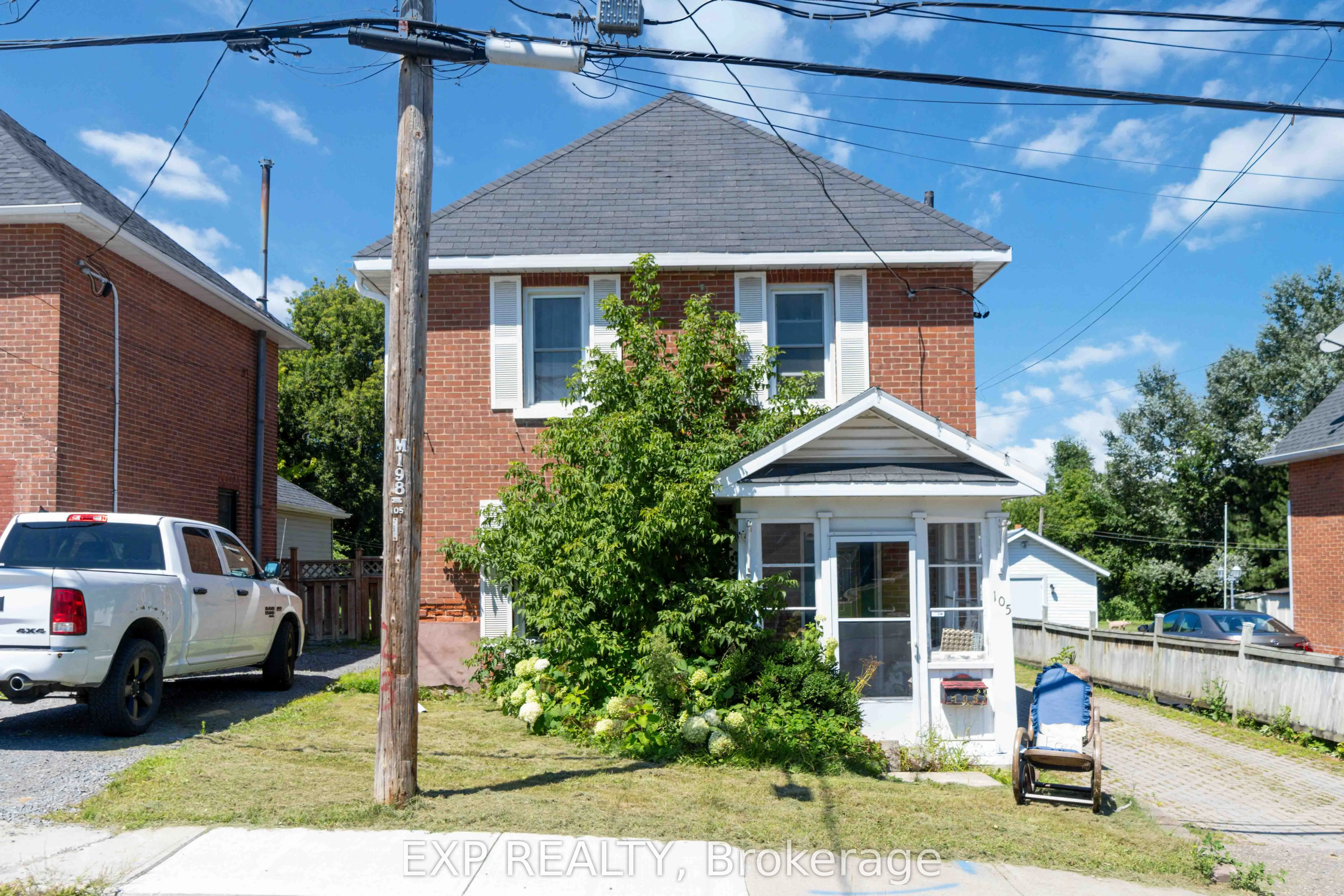 105 Division Street N