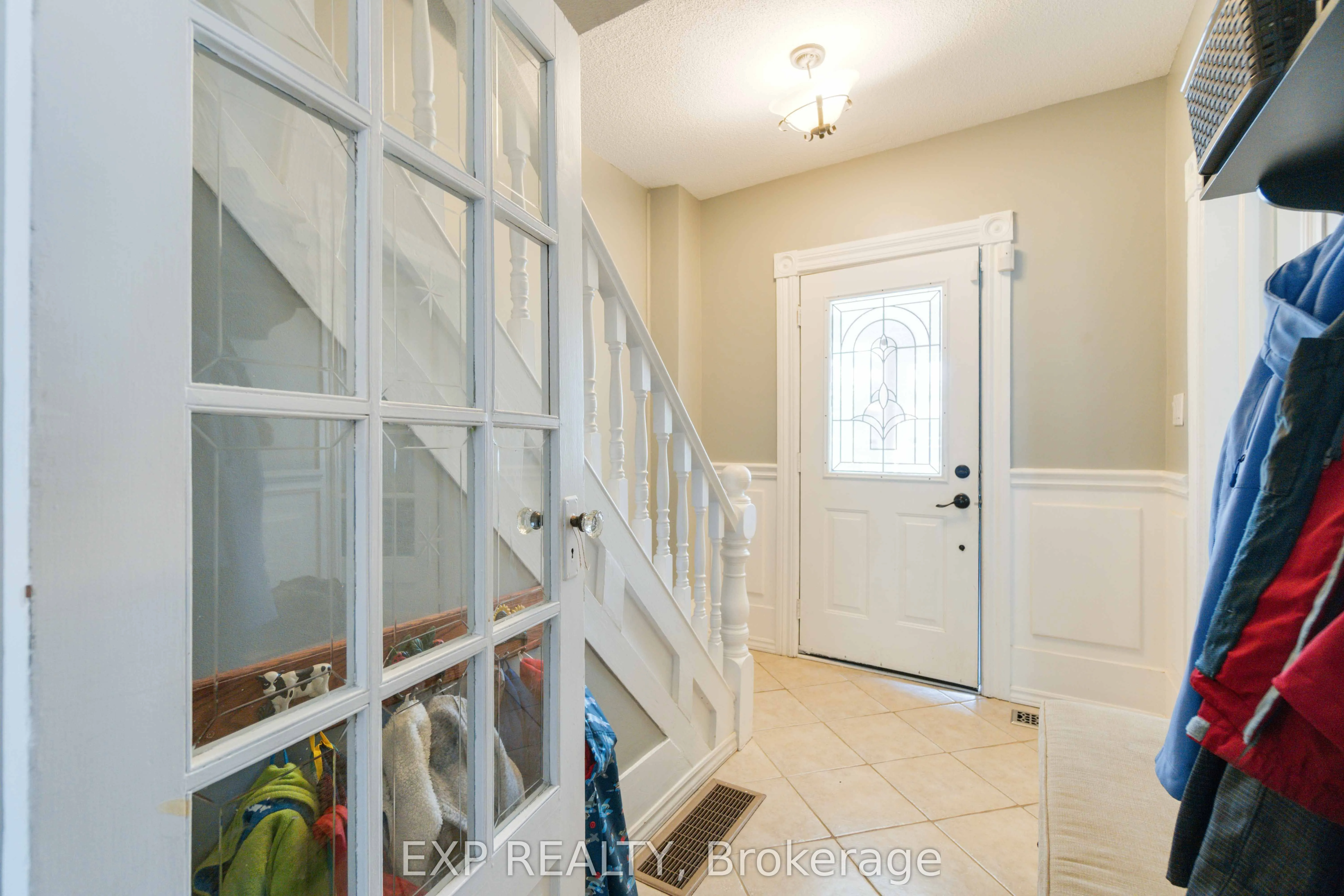 105 Division Street N