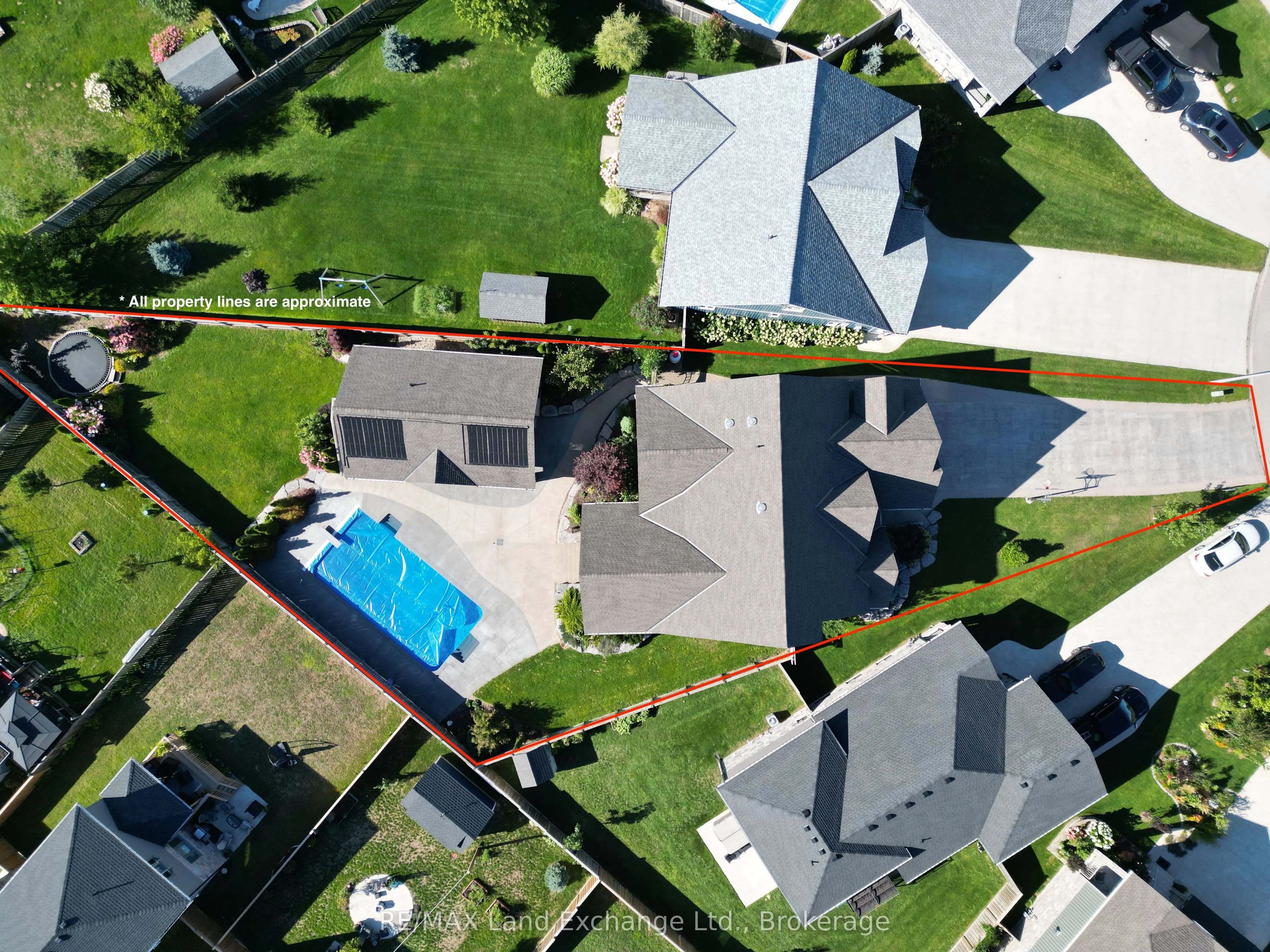 24 Lakefield Drive