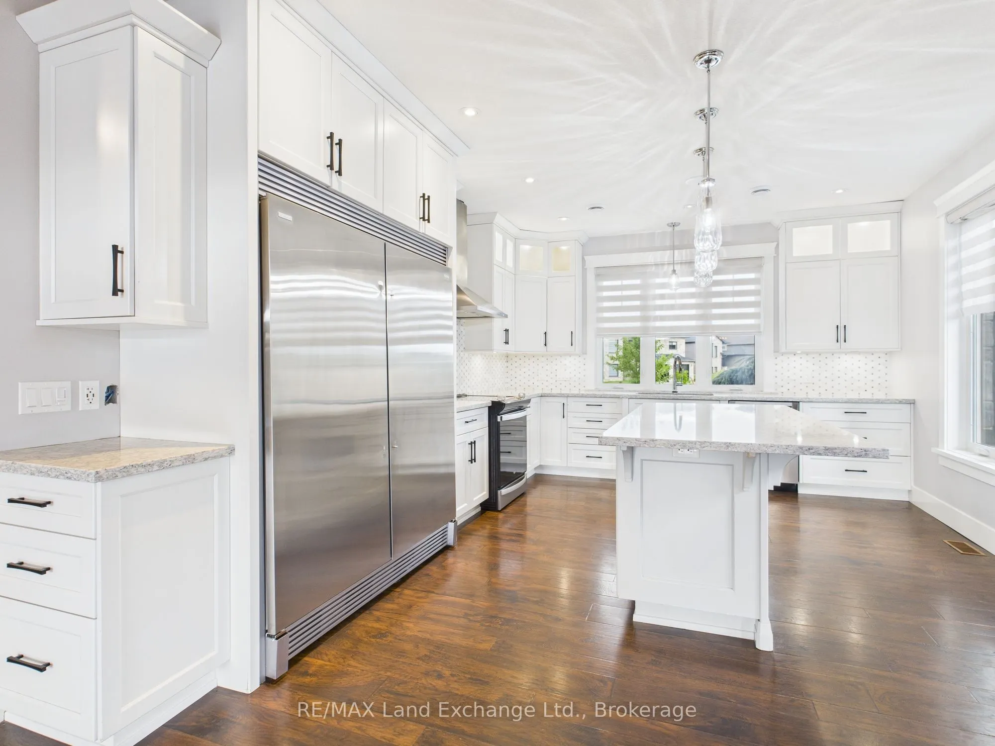 24 Lakefield Drive