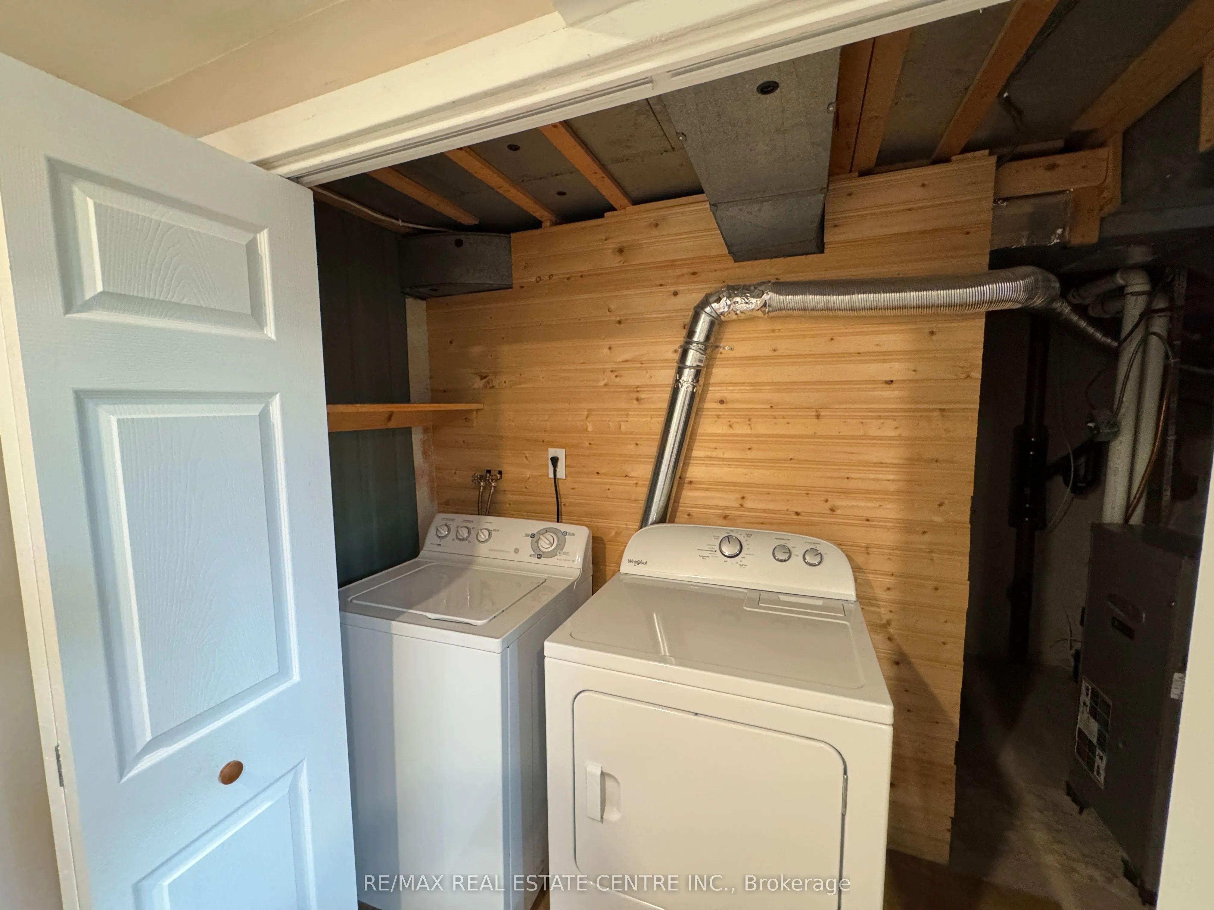 456 Speedvale ( Basement ) Avenue E, #Basement