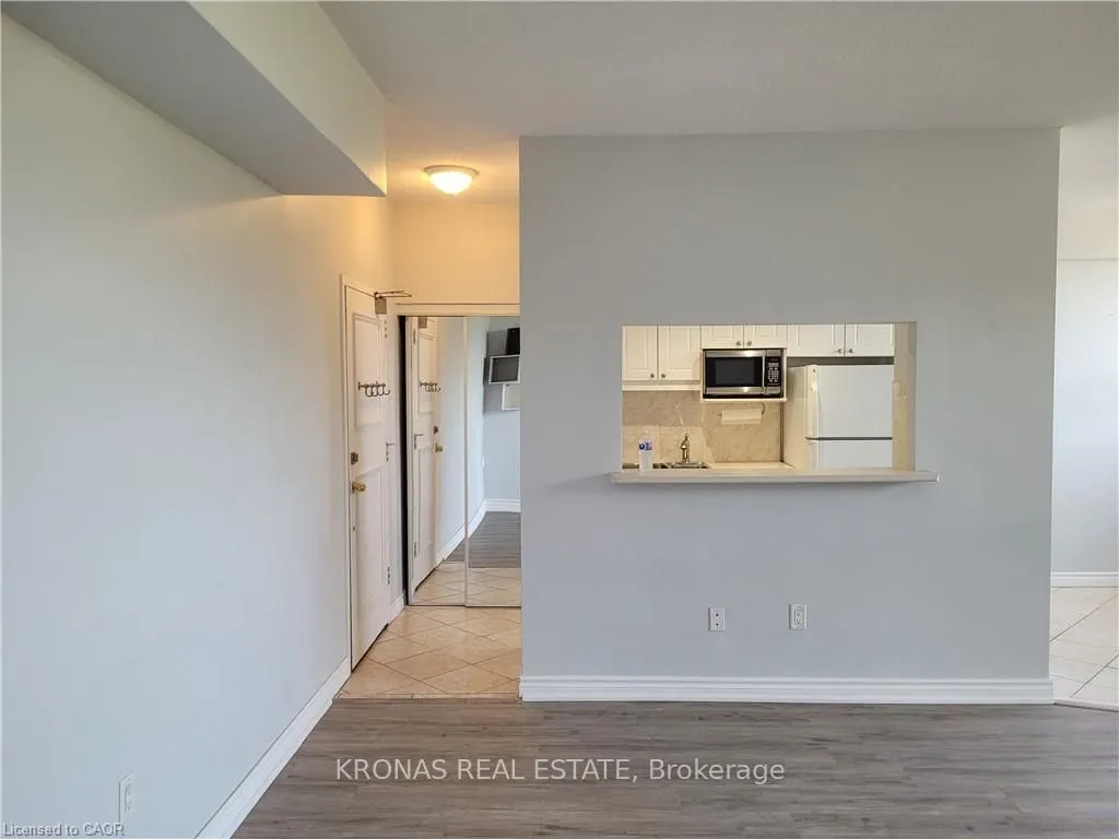 1950 Main Street W, #1108